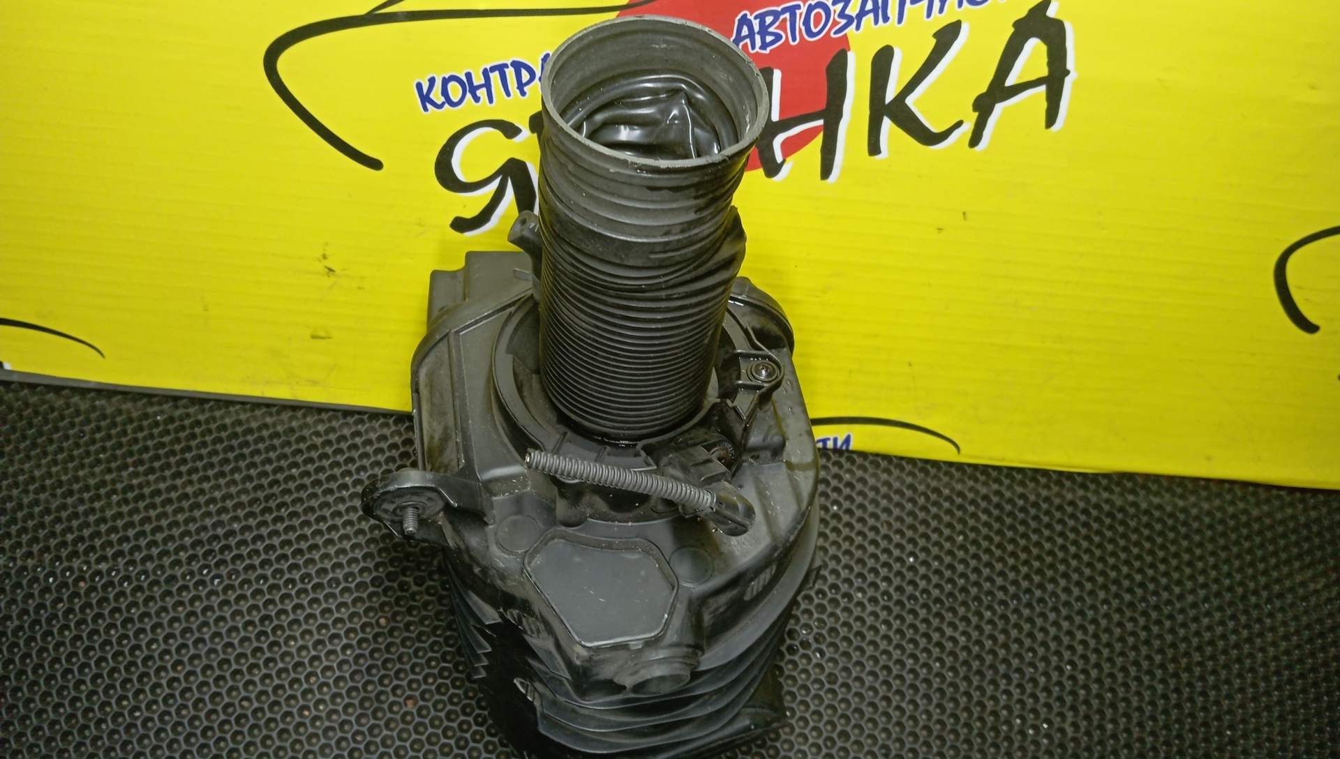 КОРПУС ВОЗДУШНОГО ФИЛЬТРА/AUDI/A3/8P