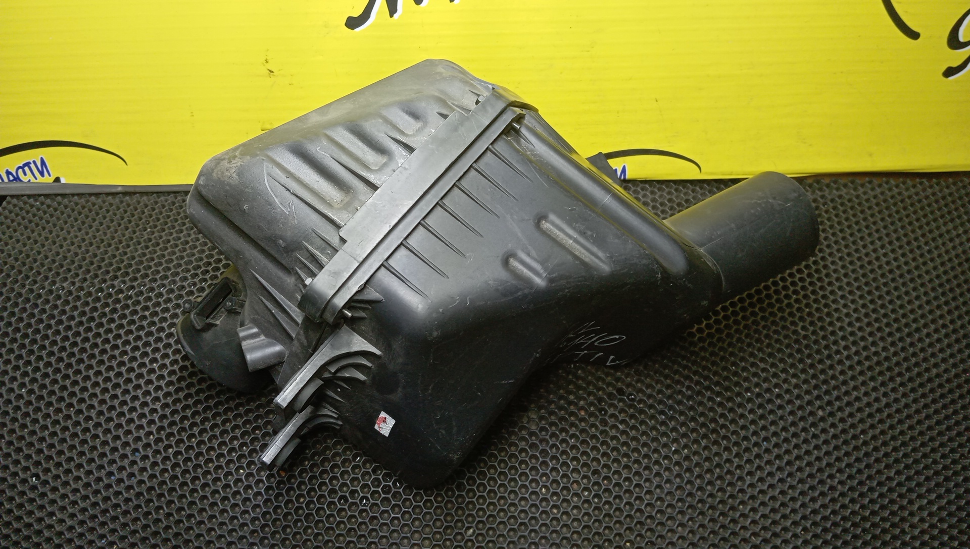 КОРПУС ВОЗДУШНОГО ФИЛЬТРА/CHEVR/CAPTIVA/C140/LE9