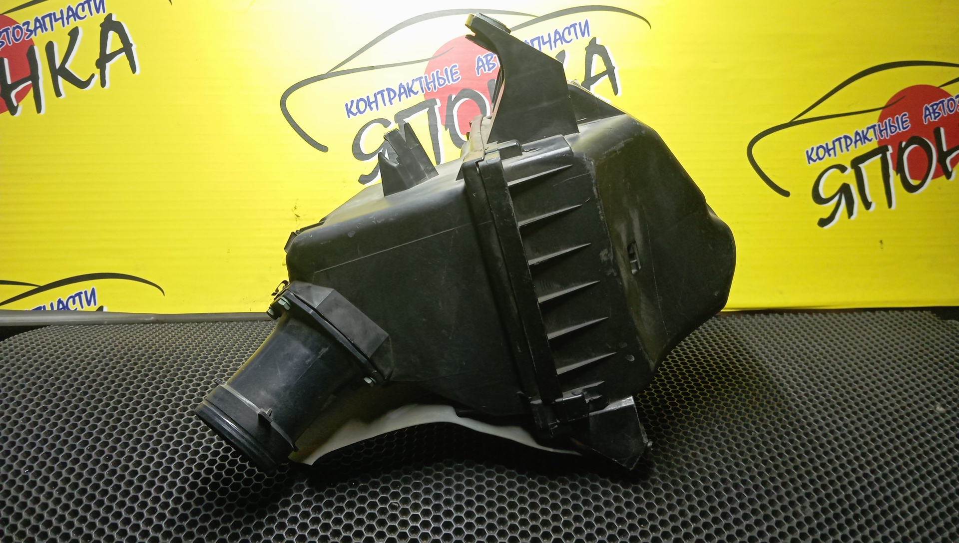 КОРПУС ВОЗДУШНОГО ФИЛЬТРА/AUDI/A4/B5