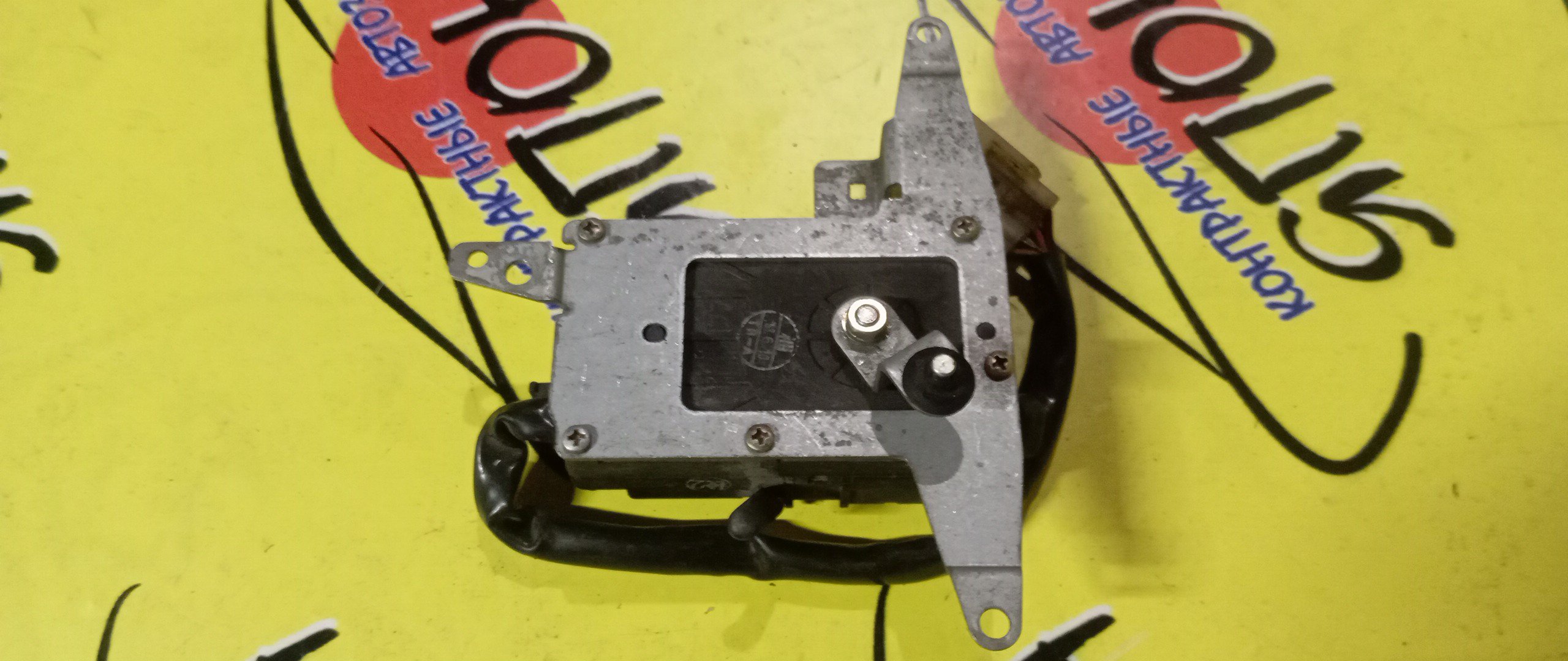 СЕРВОПРИВОД ЗАСЛОНОК ПЕЧКИ/TOY/LAND CRUISER/FZJ80/063700-2700