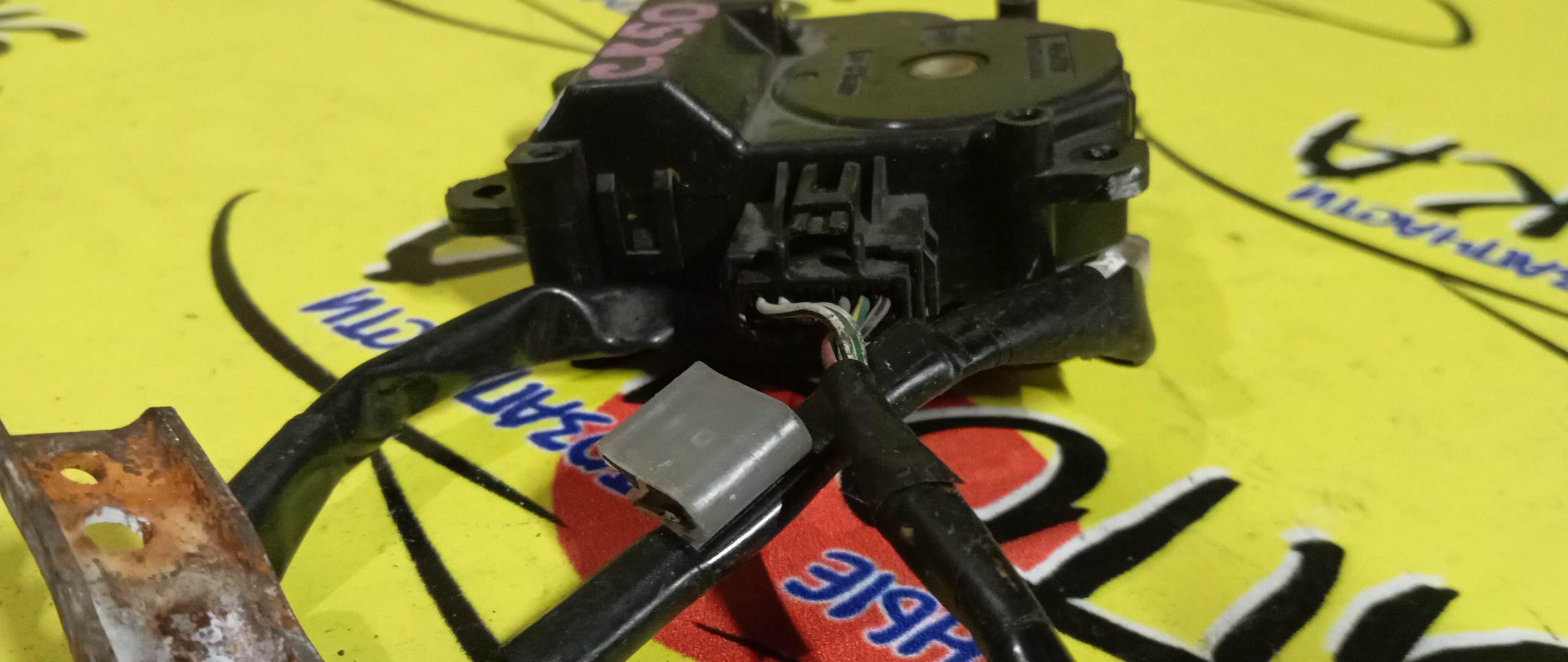 СЕРВОПРИВОД ЗАСЛОНОК ПЕЧКИ/TOY/TOWN ACE NOAH/LITE ACE NOAH/NOAH/CR40G/CR50G/SR40G/SR50G/SR50/KR42/0637006520