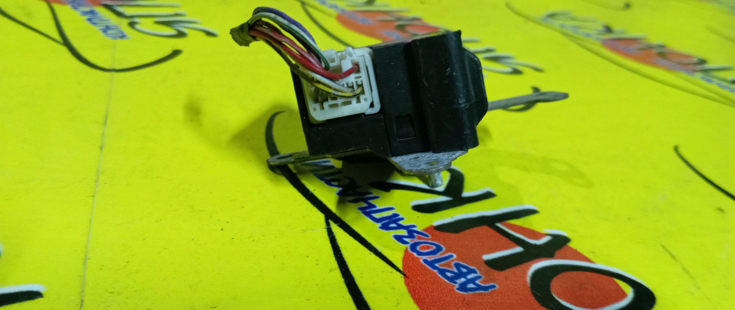 СЕРВОПРИВОД ЗАСЛОНОК ПЕЧКИ/TOY/TOWN ACE NOAH/LITE ACE NOAH/NOAH/CR40G/CR50G/SR40G/SR50G/SR50/KR42/0637007870