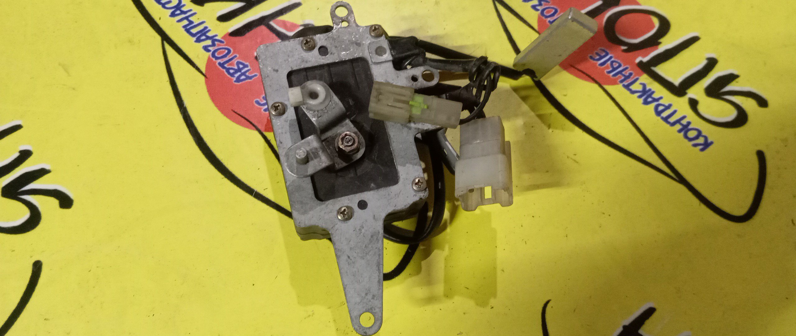 СЕРВОПРИВОД ЗАСЛОНОК ПЕЧКИ/TOY/LAND CRUISER/FZJ80/063700-2721