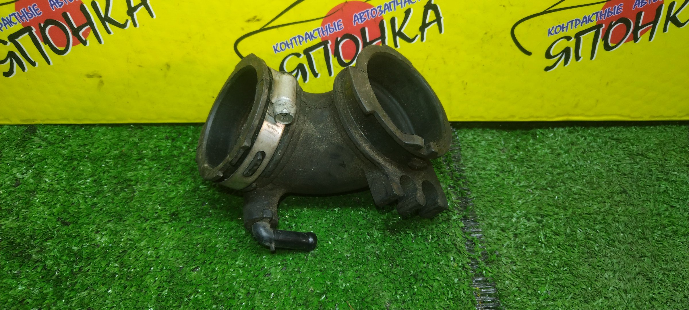 ГОФРА ВОЗДУШНОГО ФИЛЬТРА/MAZ/DEMIO/DY3R/DY3W/DY5R/DY5W/ZJ