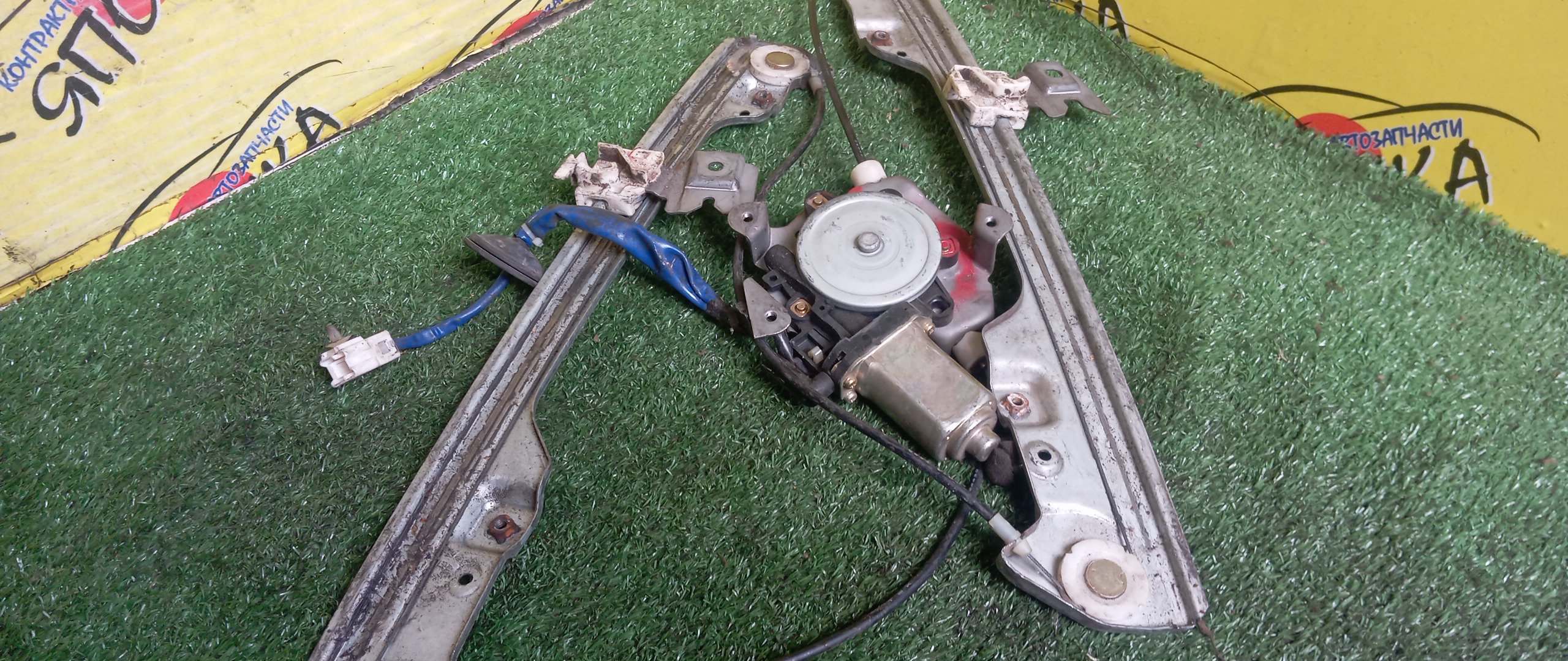 СТЕКЛОПОДЪЕМНИК/NIS/PRIMERA/HP12/QP12/RP12/TNP12/TP12/F/L/80731AU001