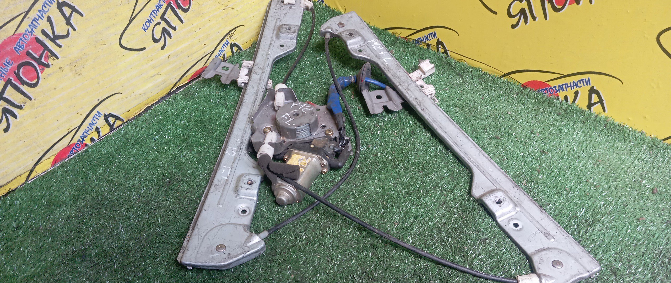 СТЕКЛОПОДЪЕМНИК/NIS/PRIMERA/HP12/QP12/RP12/TNP12/TP12/F/L/80731AU001