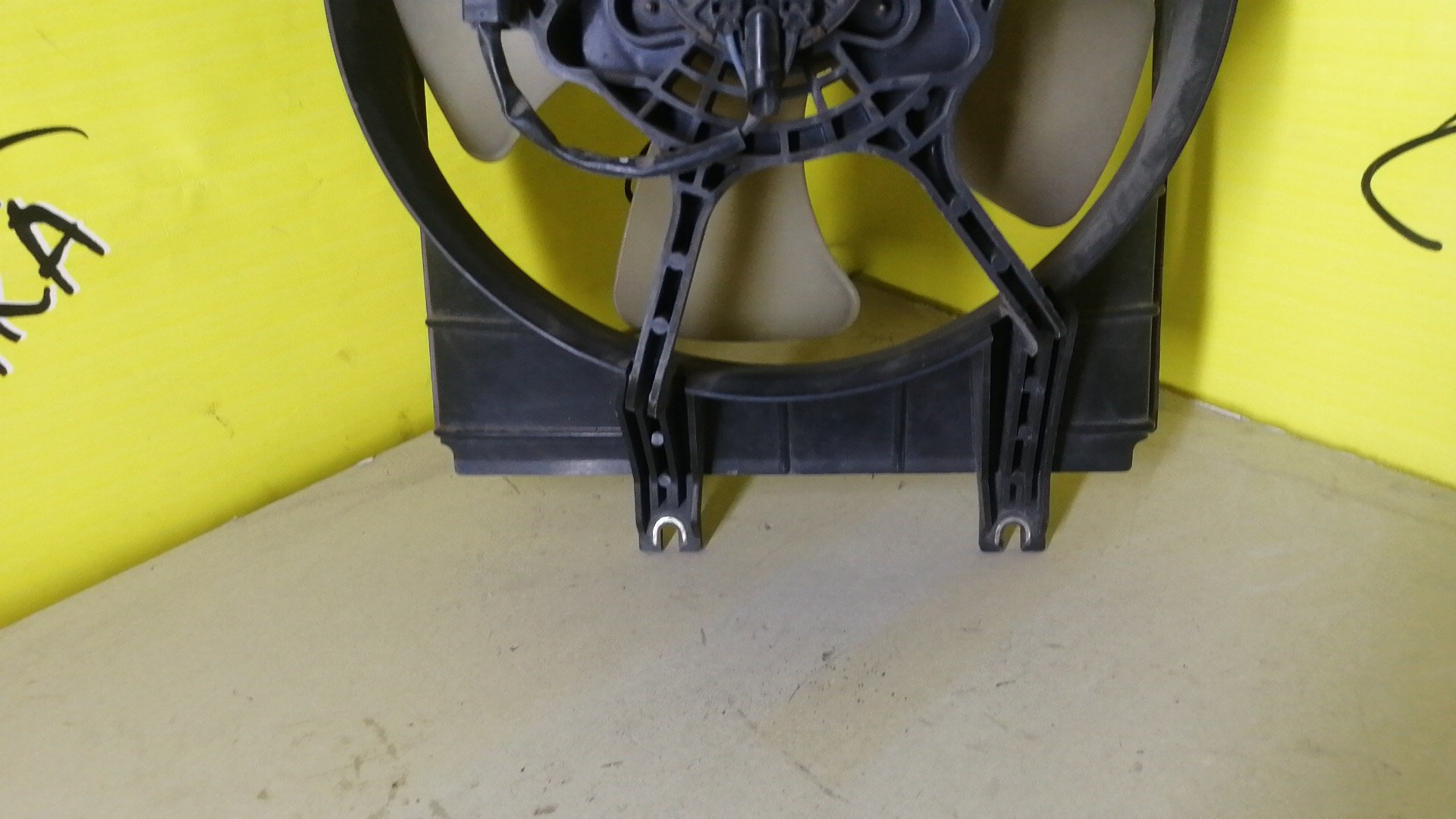 ДИФФУЗОР РАДИАТОРА/MAZ/BONGO FRIENDEE/SGEW/R