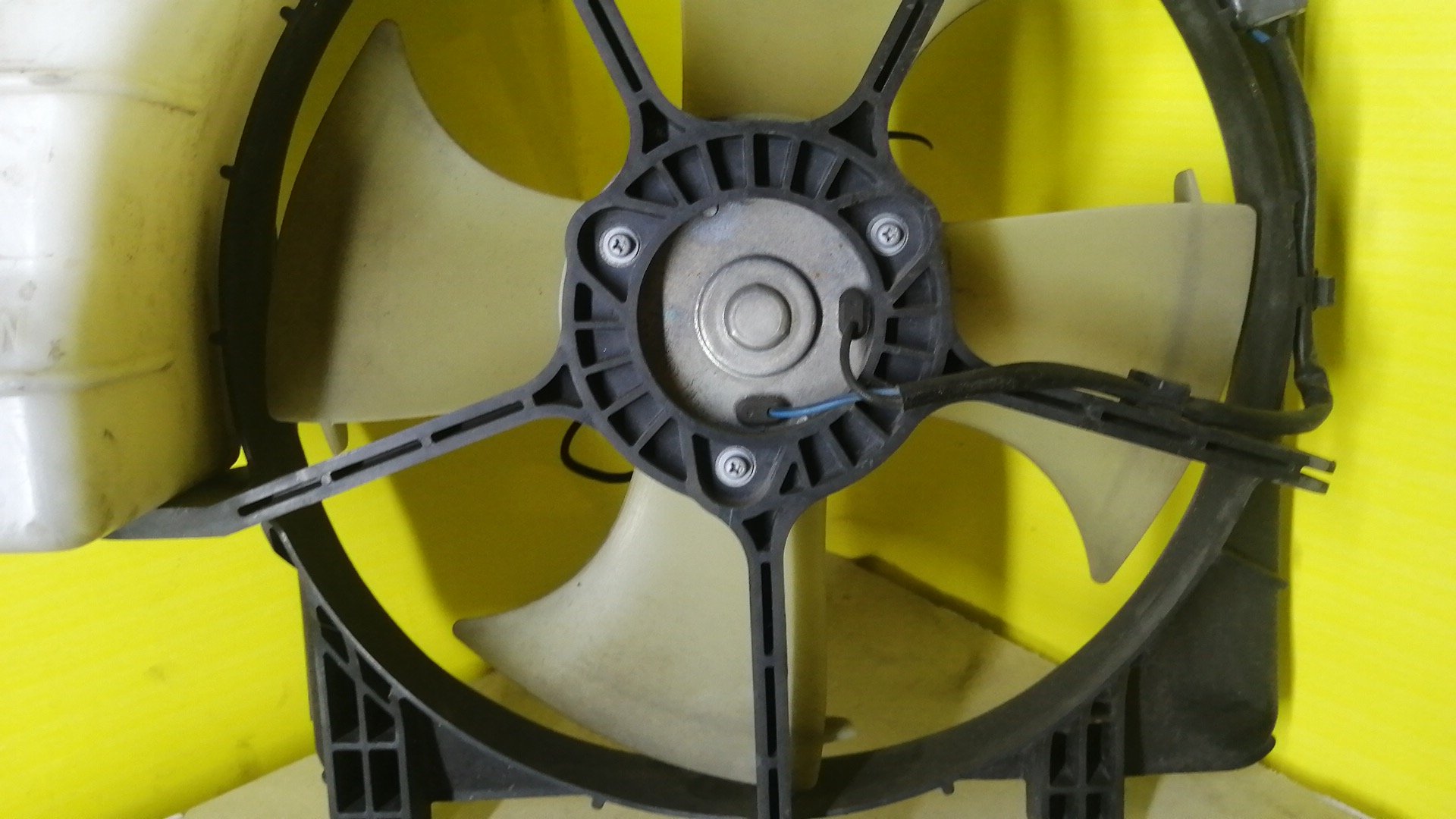 ДИФФУЗОР РАДИАТОРА/HON/PARTNER/GJ4/L