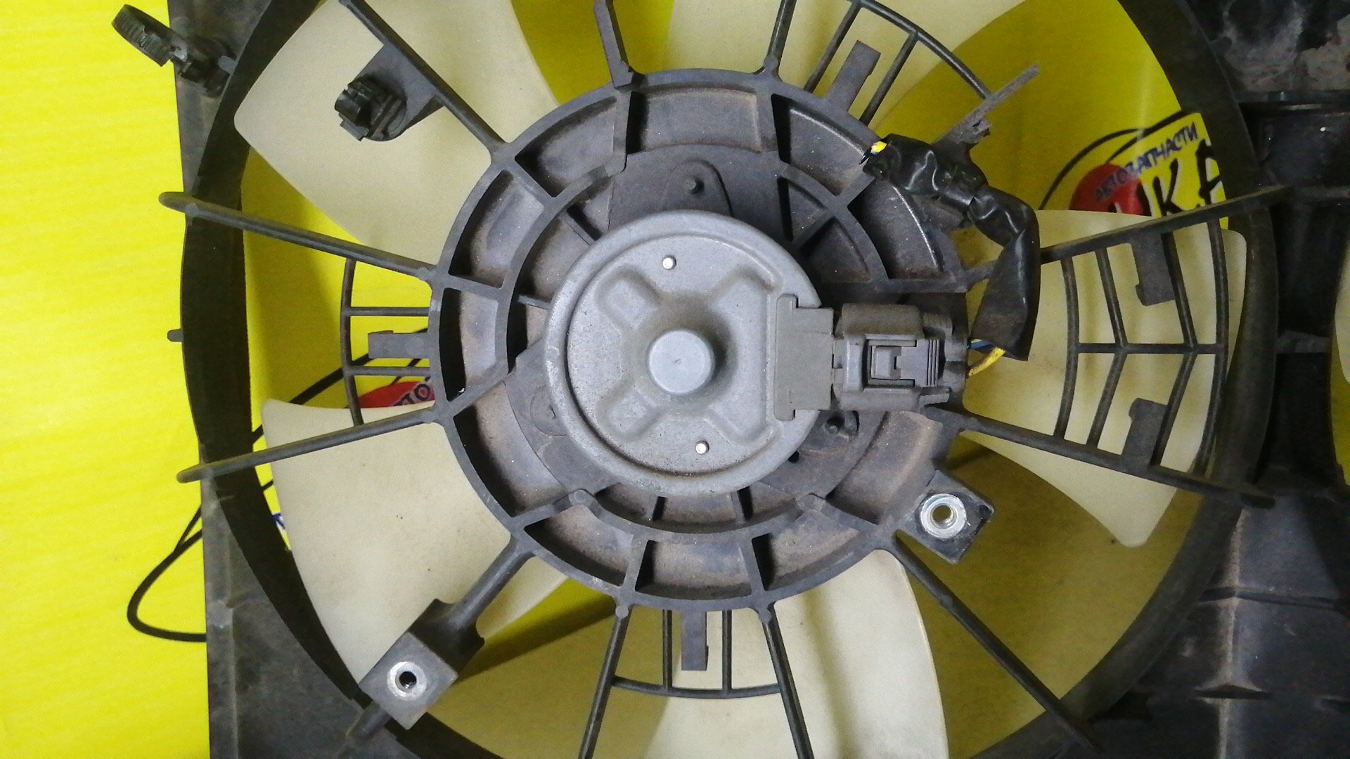 ДИФФУЗОР РАДИАТОРА/MAZ/ATENZA/MAZDA6/GG3P/GG3S/GY3W/LF/НЕ СЪЁМНЫЙ БАЧОК