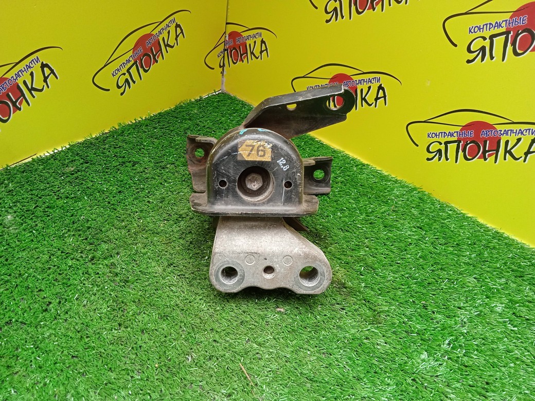 ПОДУШКА ДВС/TOY/NOAH/VOXY/ZRR70G/ZRR70W/ZRR80G/ZRR80W/ZRR75/3ZRFE/F/R