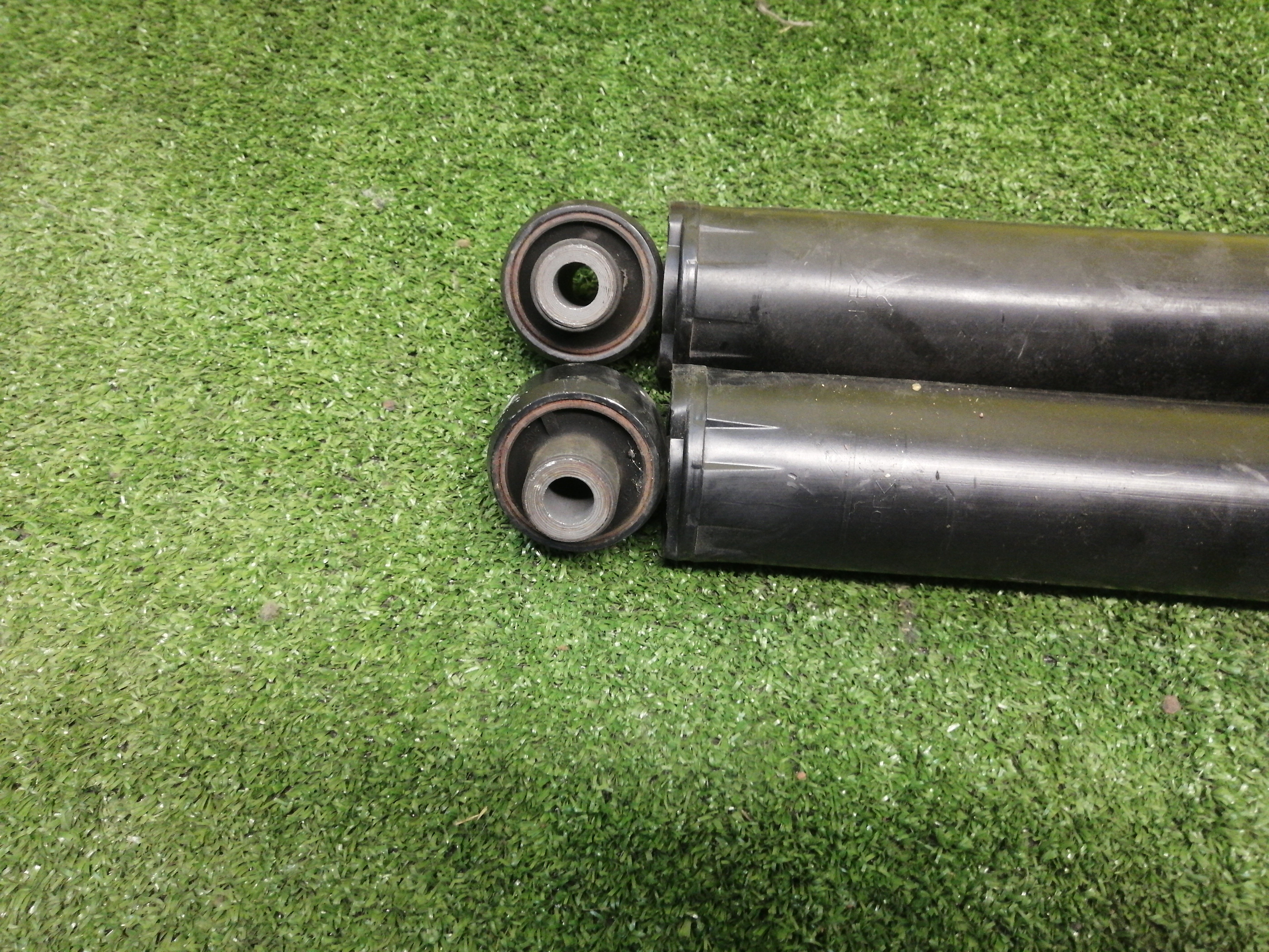 АМОРТИЗАТОР/NIS/RENAULT DUALIS/KOLEOS/QASHQAI/HY/J10/J10E/KJ10/KNJ10/NJ10/B/4WD