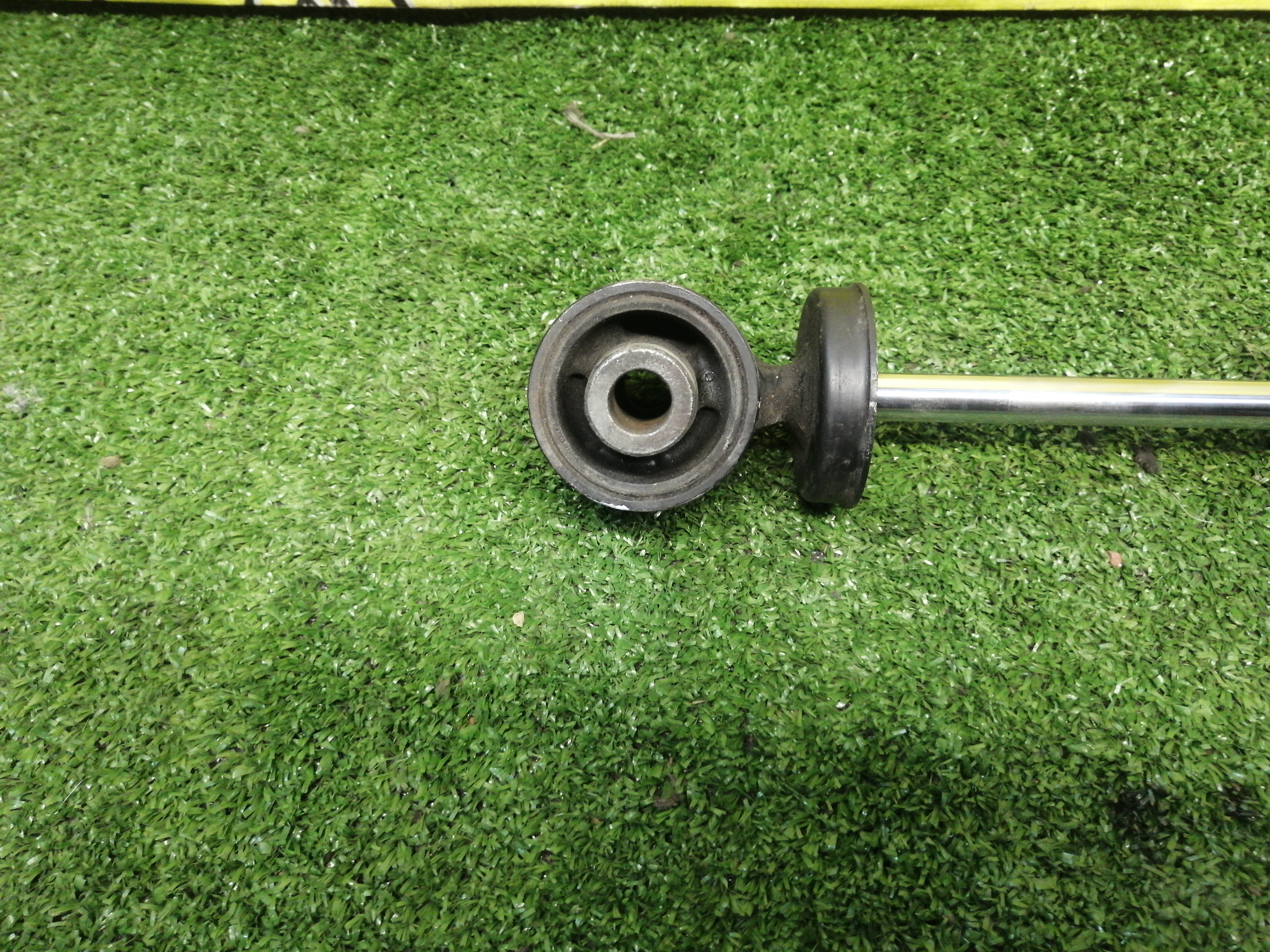 АМОРТИЗАТОР/NIS/RENAULT DUALIS/KOLEOS/QASHQAI/HY/J10/J10E/KJ10/KNJ10/NJ10/B/2WD/УЦЕНКА