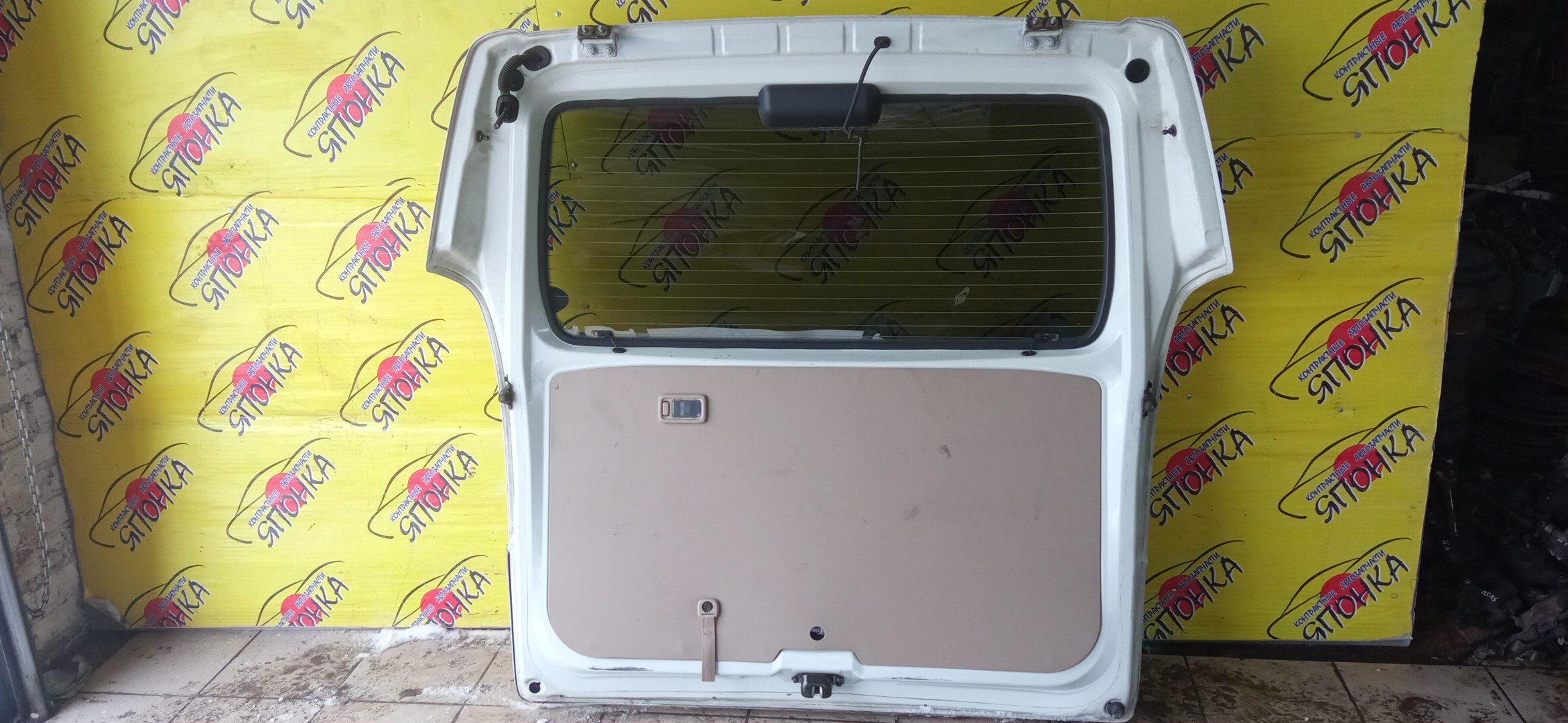 ДВЕРЬ ЗАДНЯЯ/NIS/SERENA/PC24/PNC24/RC24/TC24/TNC24/VC24/VNC24/K0100CX8AM/НИЗКАЯ КРЫША/СО СПОЙЛЕРОМ/2 МОДЕЛЬ