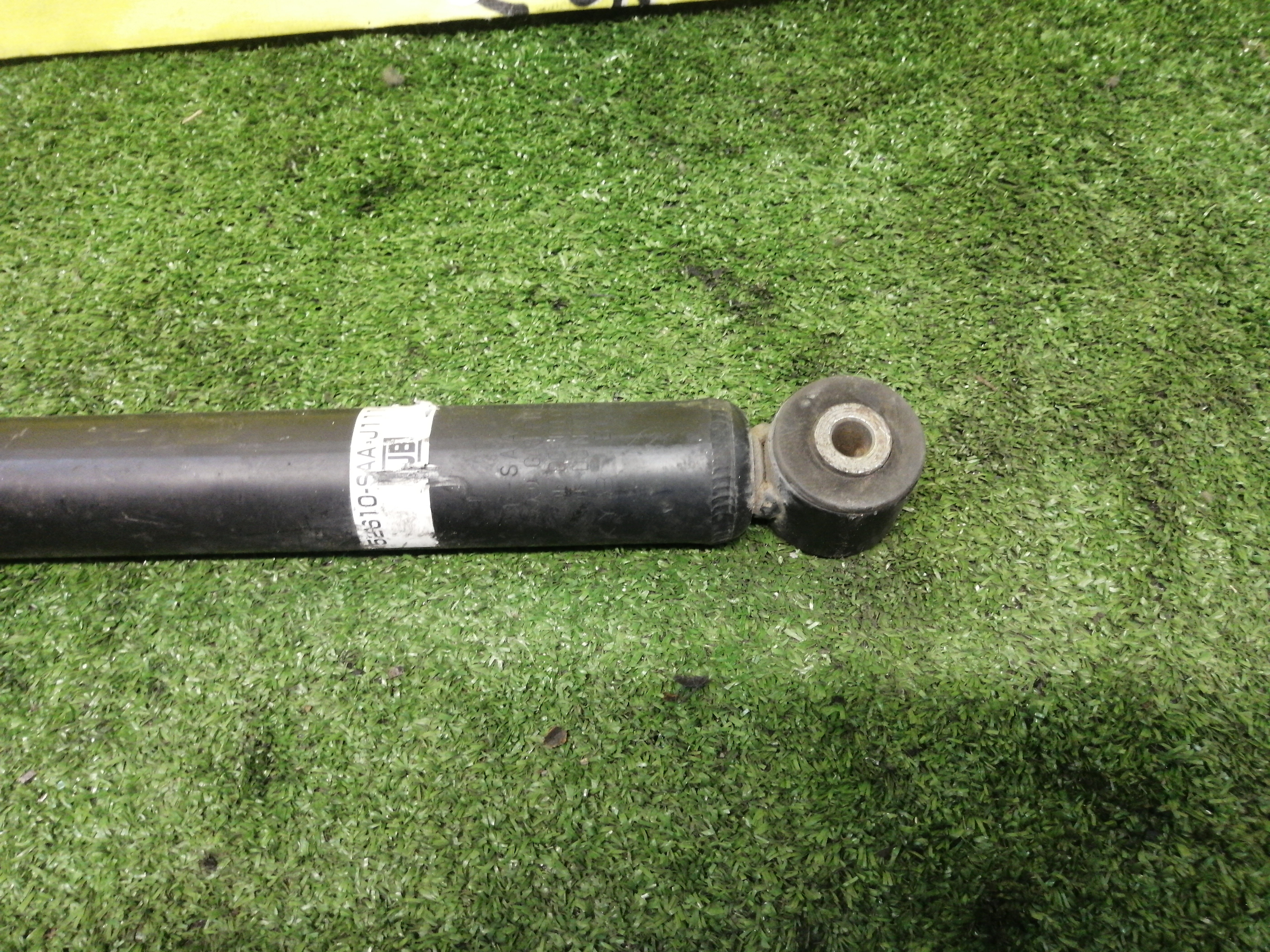 АМОРТИЗАТОР/HON/FIT/FIT ARIA/MOBILIO/GB1/GD1/GD3/B