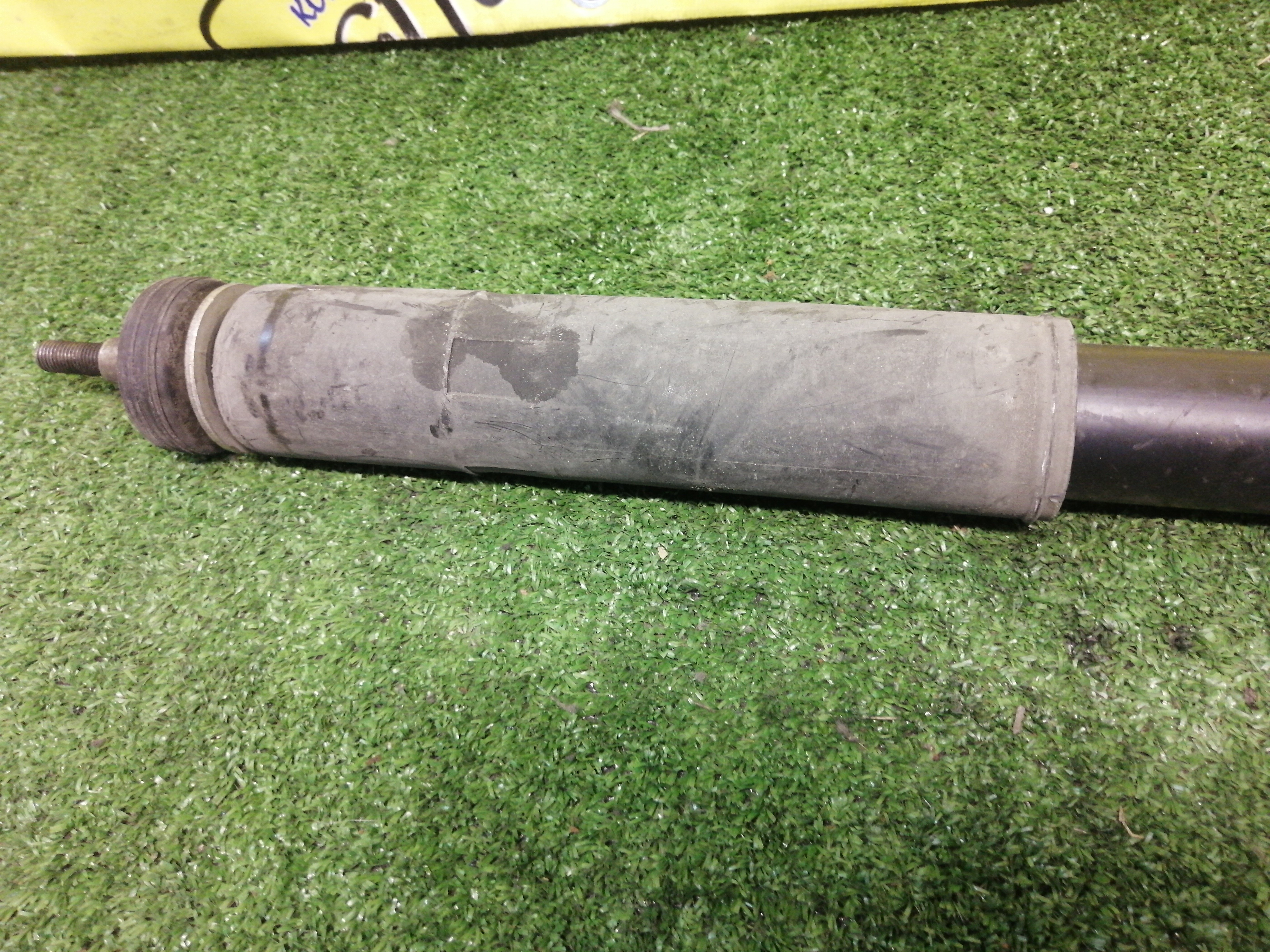 АМОРТИЗАТОР/HON/FIT/FIT ARIA/MOBILIO/GB1/GD1/GD3/B