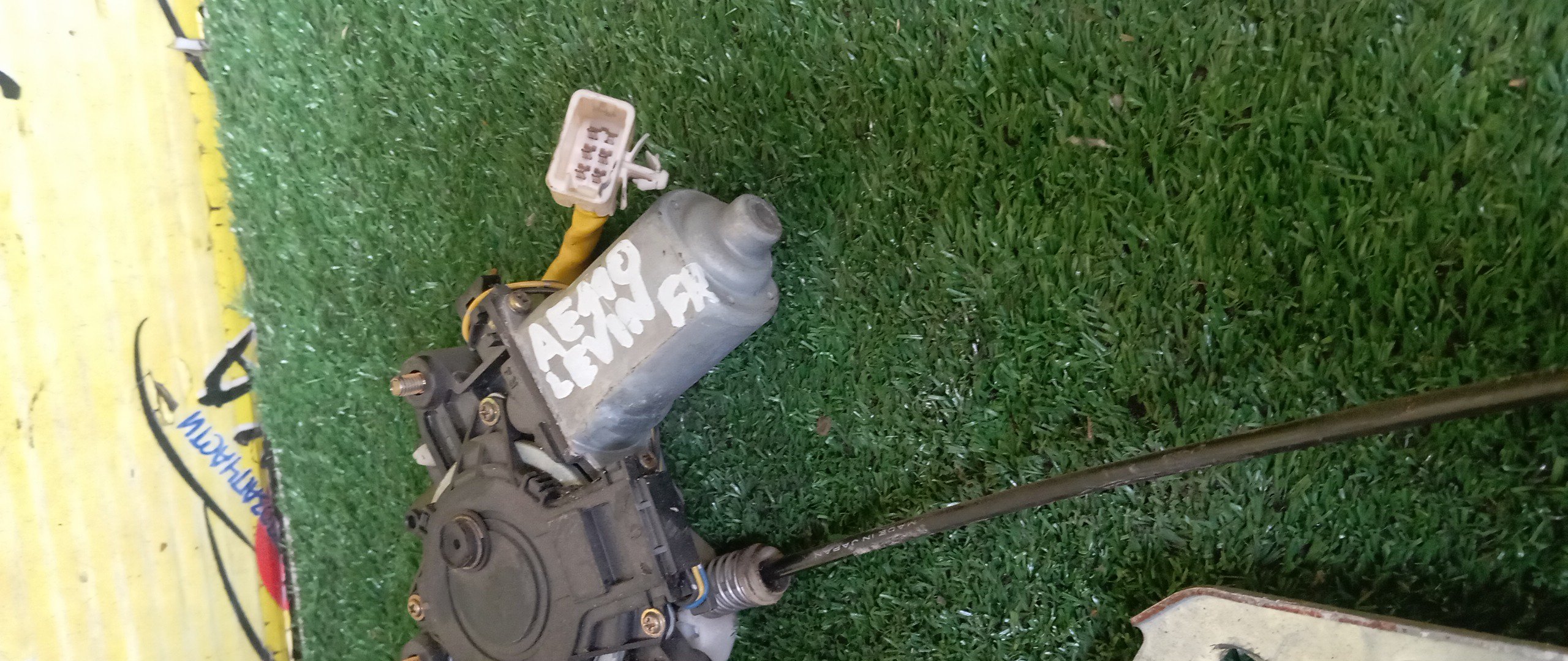 СТЕКЛОПОДЪЕМНИК/TOY/COROLLA LEVIN/SPRINTER TRUENO/AE110/AE111/F/R