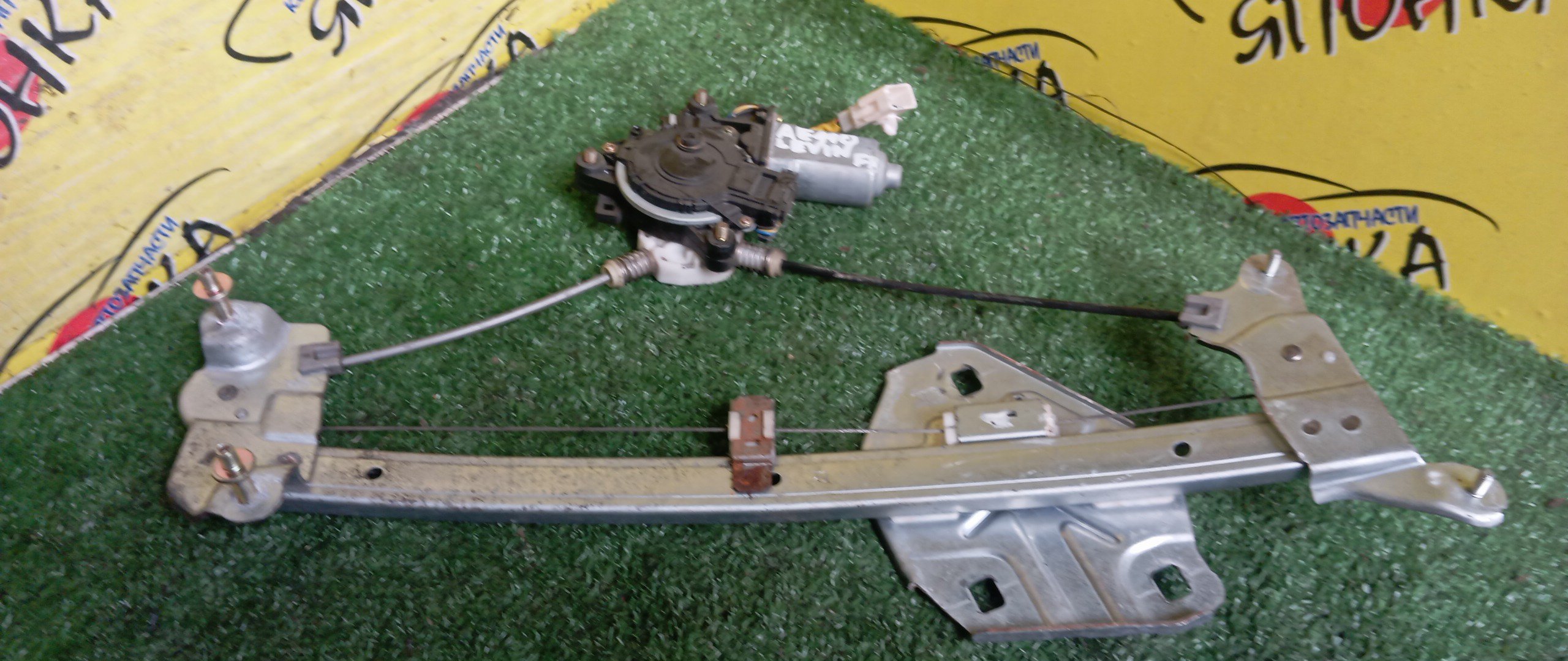 СТЕКЛОПОДЪЕМНИК/TOY/COROLLA LEVIN/SPRINTER TRUENO/AE110/AE111/F/R