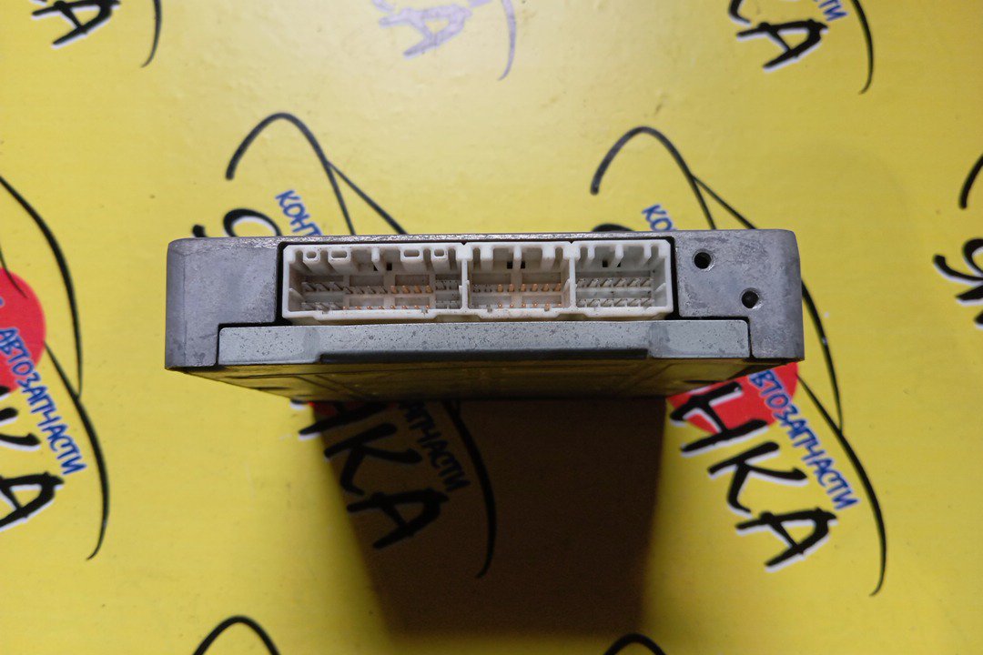 БЛОК EFI/TOY/NOAH/3SFE/SR40/SR50/8966128800