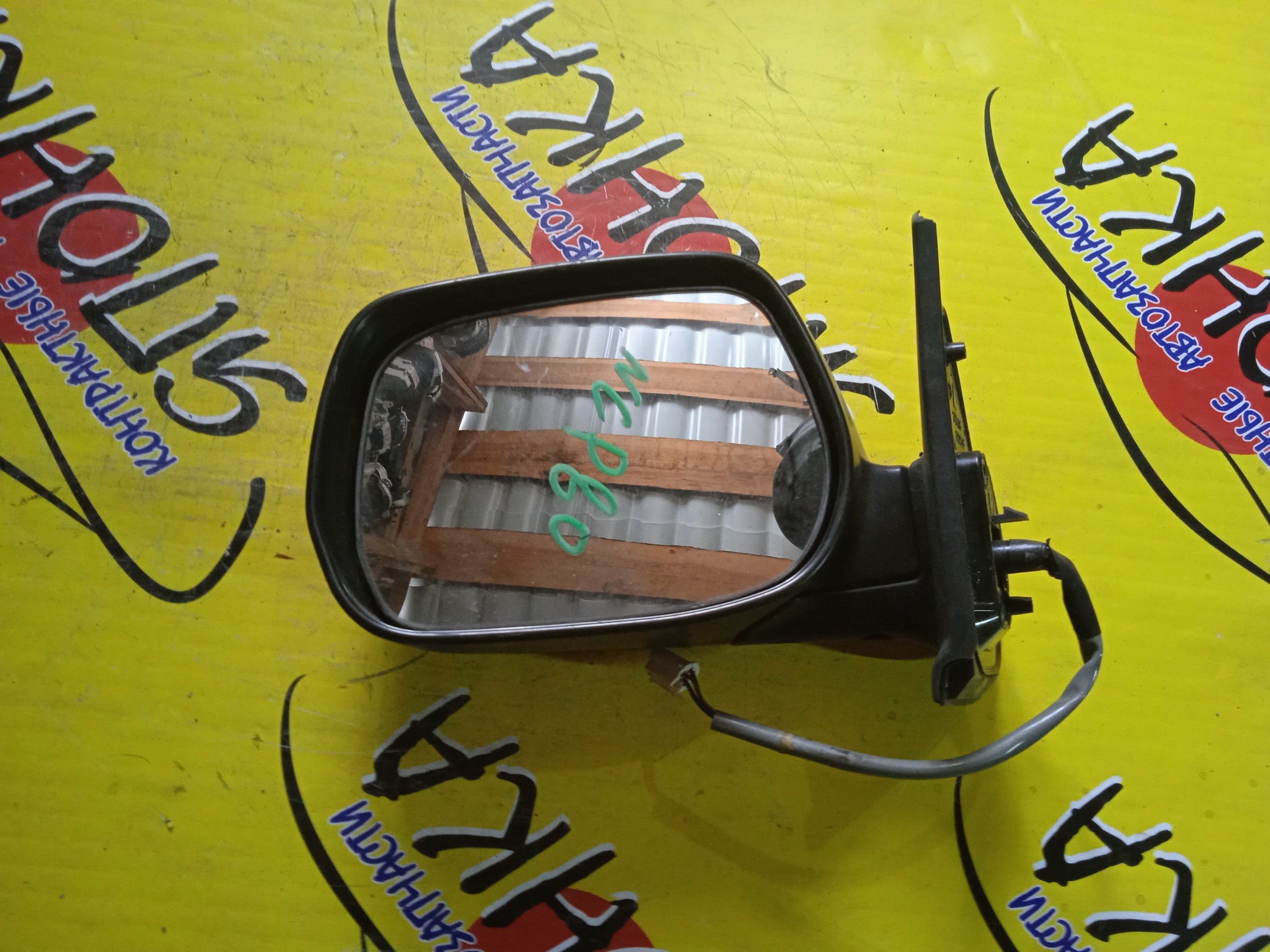 ЗЕРКАЛО/TOY/SIENTA/NCP81/5KOHT/L