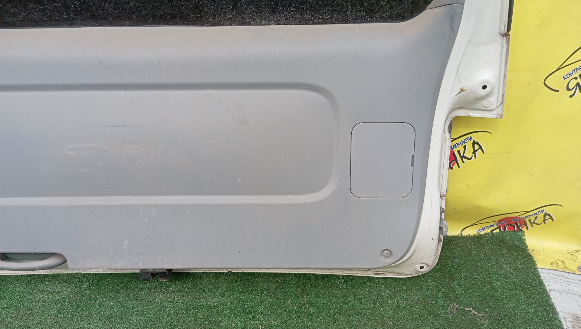 ДВЕРЬ ЗАДНЯЯ/TOY/ESTIMA/ESTIMA HYBRID/ACR30/ACR40/AHR10/670052R440/AERAS/1MOD/СПОЙЛЕР/КАМЕРА