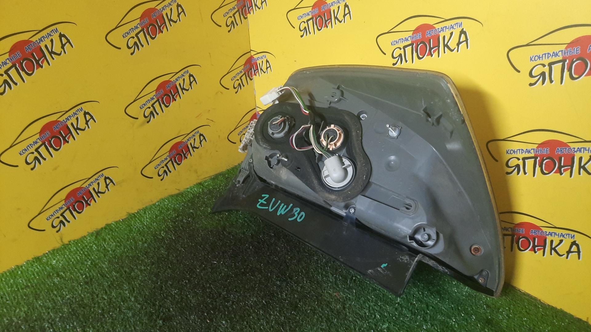 ФОНАРЬ/TOY/PRIUS/ZVW30/ZVW35/4737/R/1 МОДЕЛЬ