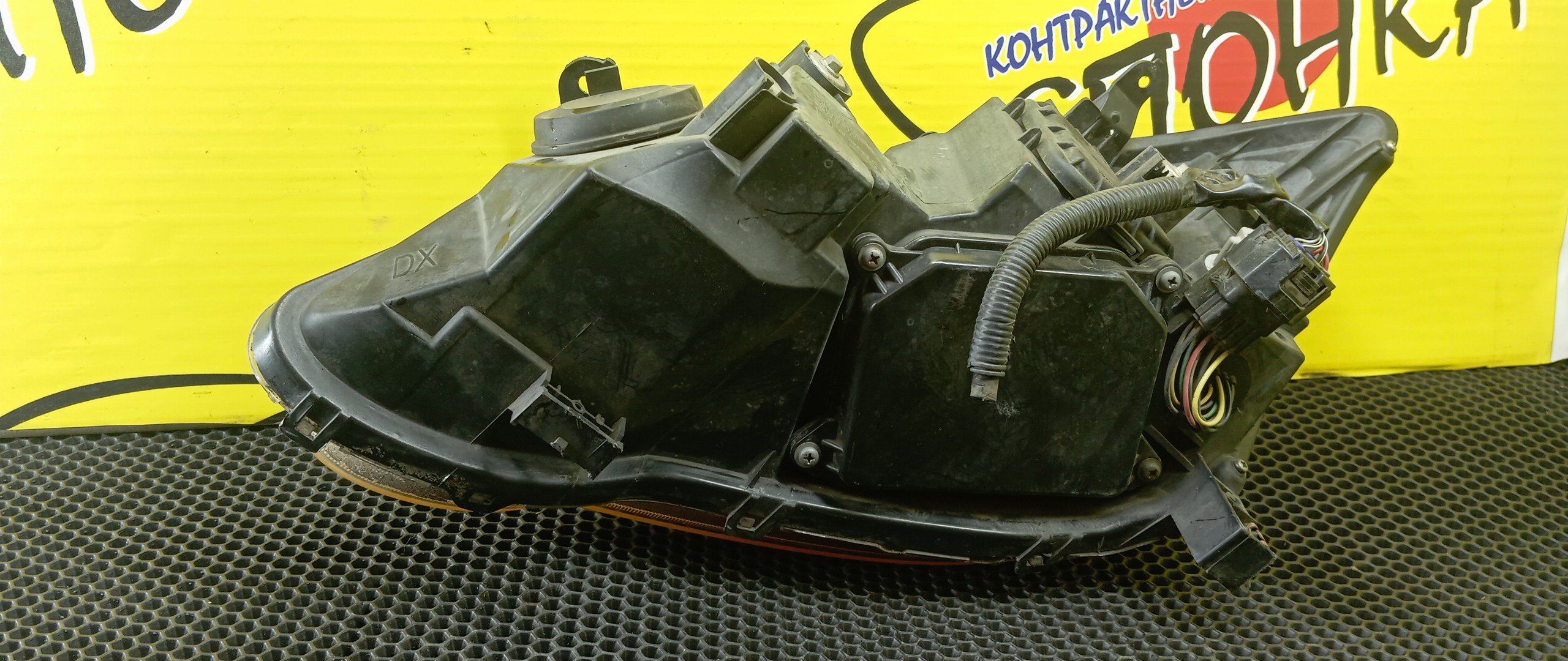 ФАРА/TOY/COROLLA RUNX/ALLEX/NZE121/NZE124/ZZE122/ZZE123/ZZE124/1392/XENON/R