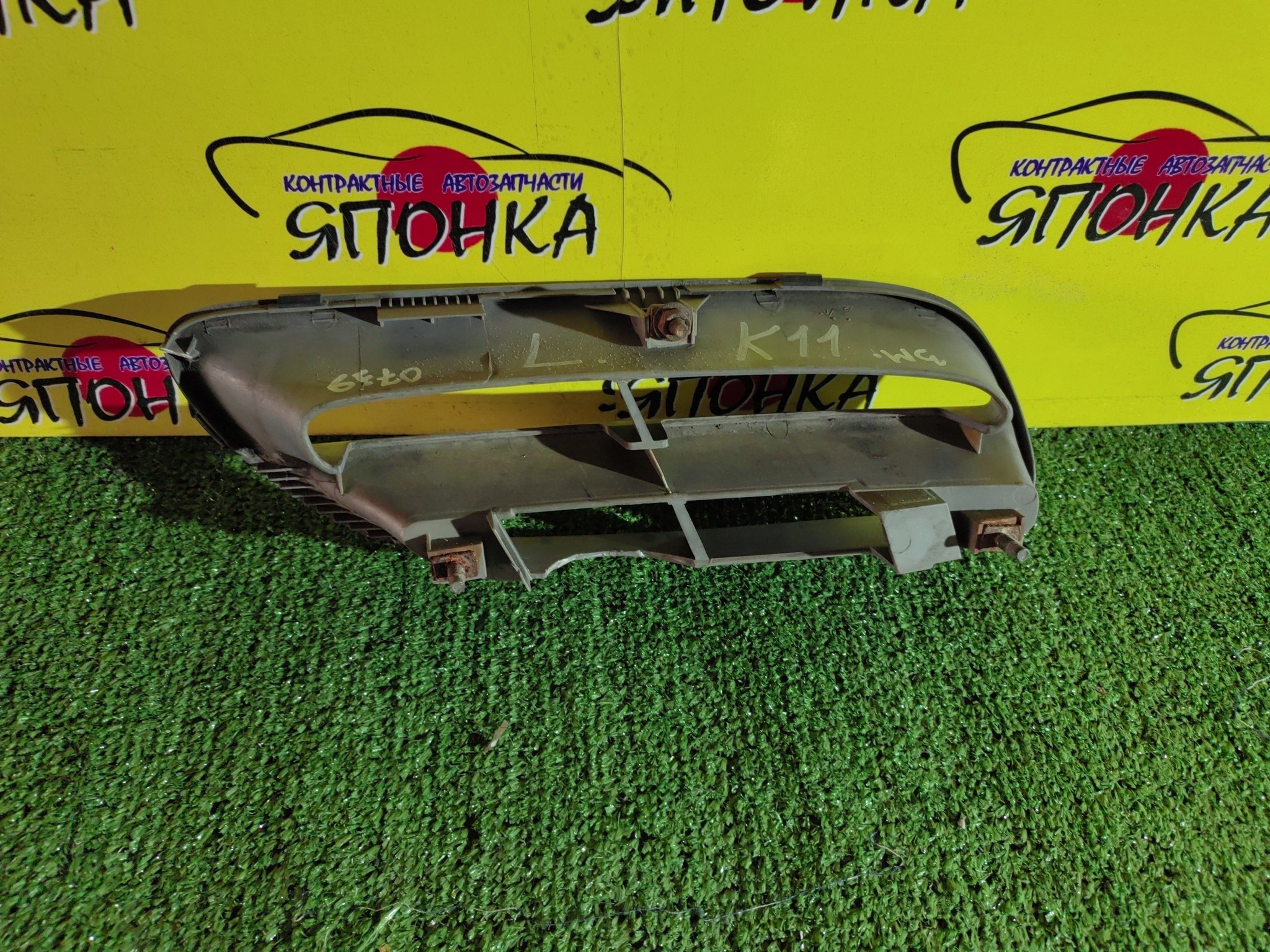 РЕШЕТКА РАДИАТОРА/NIS/MARCH/AK11/ANK11/FHK11/HK11/K11/WAK11/WK11/L/3 МОДЕЛЬ/6233072B00