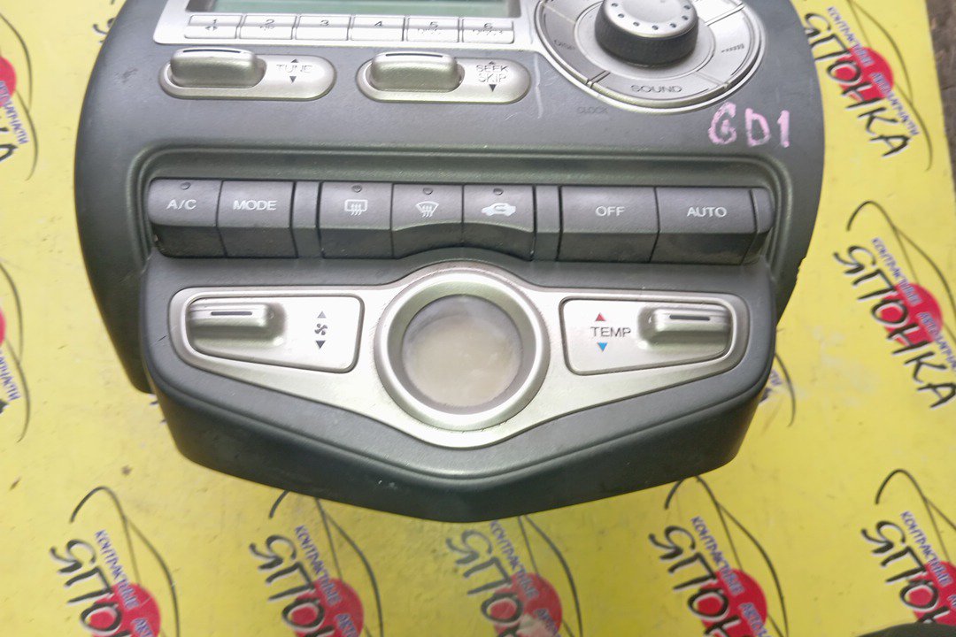 БЛОК КЛИМАТ-КОНТРОЛЯ/HON/FIT/GD1/GD2/GD3/GD4/С МАГНИТОЛОЙ/ЭЛЕКТРО/С ДИСПЛЕЕМ/2 МОДЕЛЬ