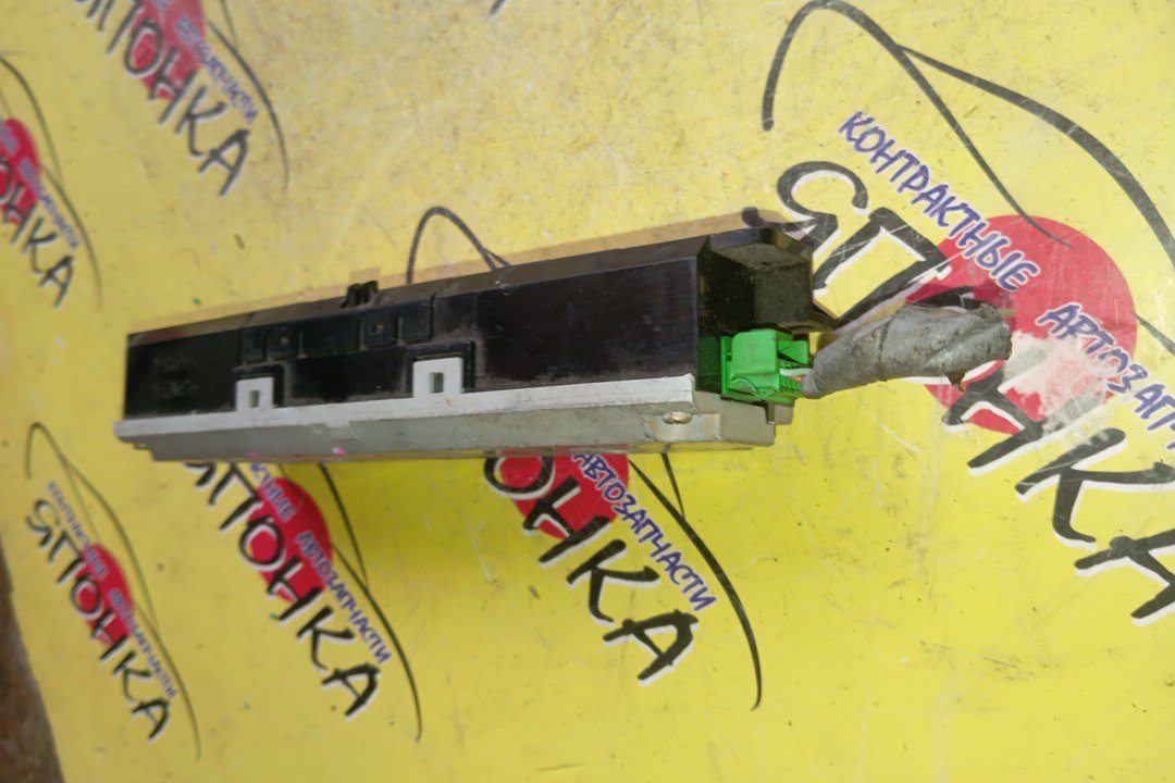 БЛОК КЛИМАТ-КОНТРОЛЯ/HON/ODYSSEY/RA6/RA7/RA8/RA9/С ДИСПЛЕЕМ/B