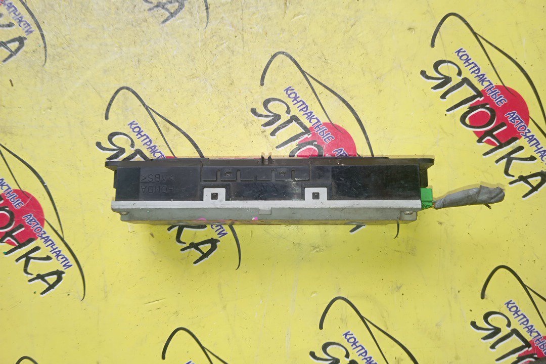 БЛОК КЛИМАТ-КОНТРОЛЯ/HON/ODYSSEY/RA6/RA7/RA8/RA9/С ДИСПЛЕЕМ/B