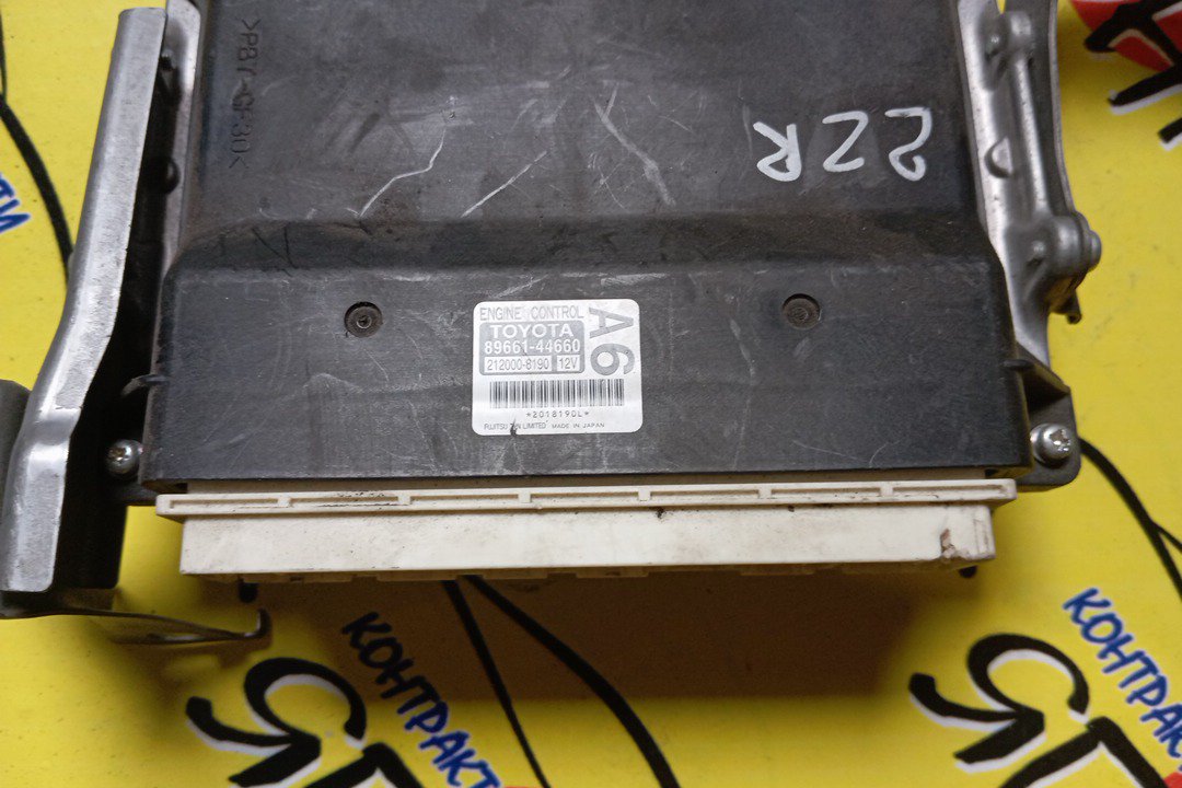 БЛОК EFI/TOY/ISIS/2ZRFAE/ZGM10/8966144660