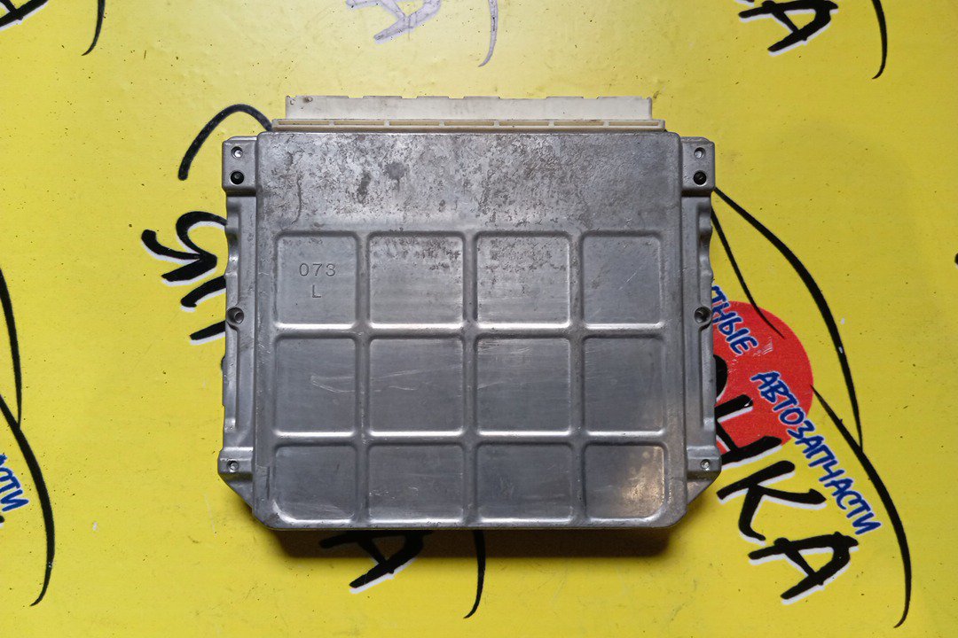 БЛОК EFI/TOY/ISIS/2ZR-FAE/ZGM10/8966144612