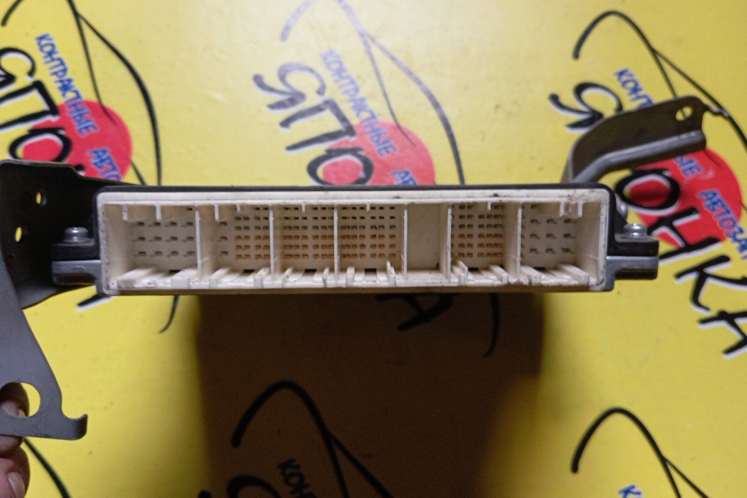 БЛОК EFI/TOY/ISIS/2ZRFAE/ZGM10/8966144660