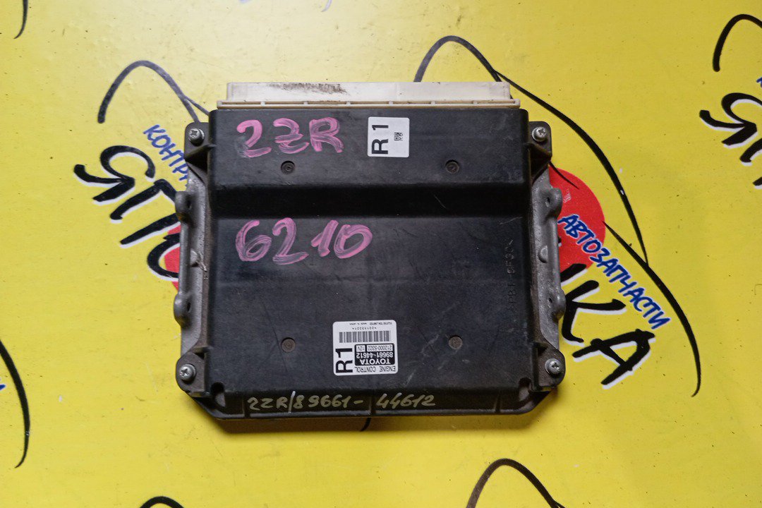 БЛОК EFI/TOY/ISIS/2ZR-FAE/ZGM10/8966144612