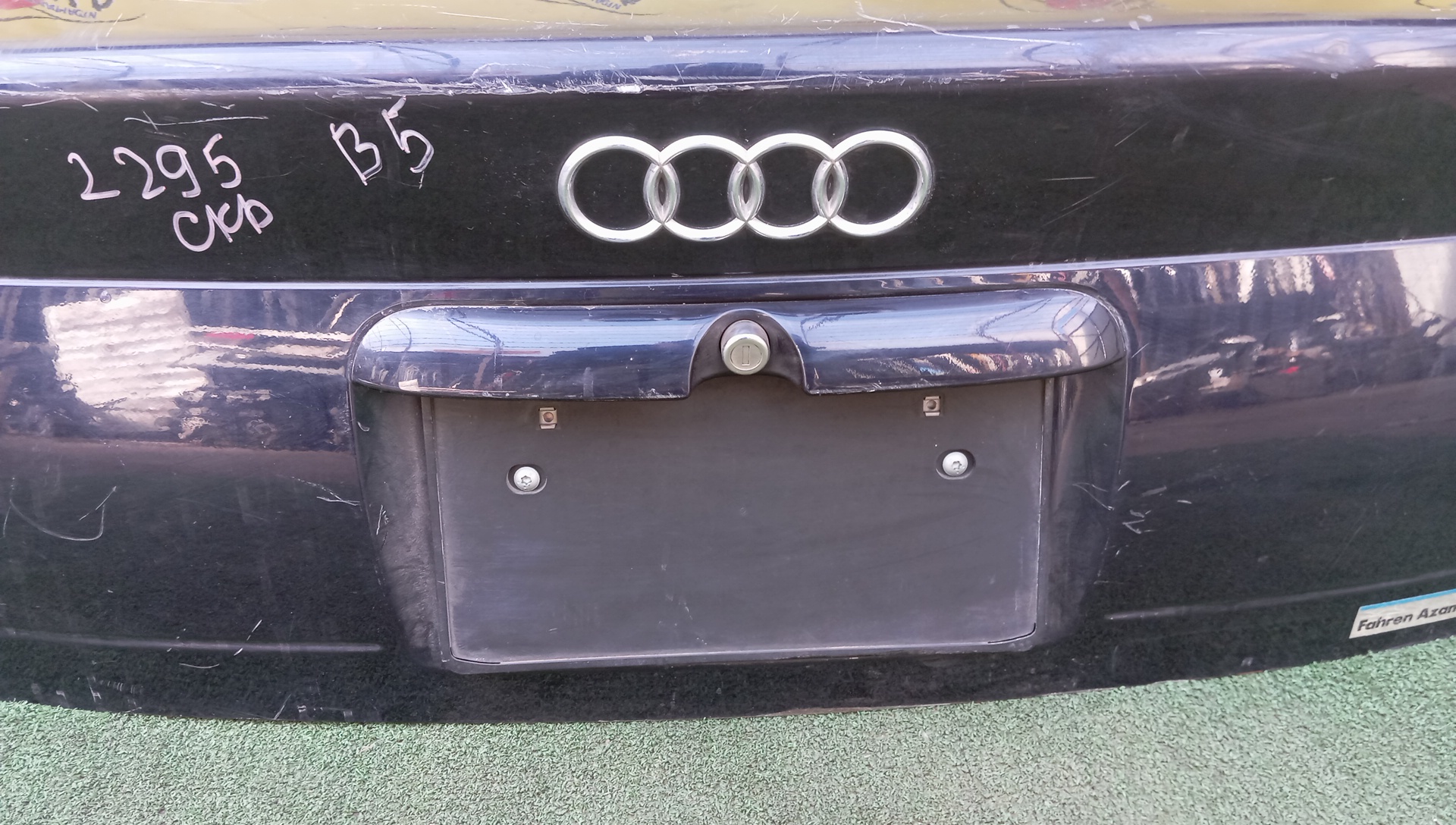 КРЫШКА БАГАЖНИКА/AUDI/A4/B5/8D5827023Q/8D5827023P
