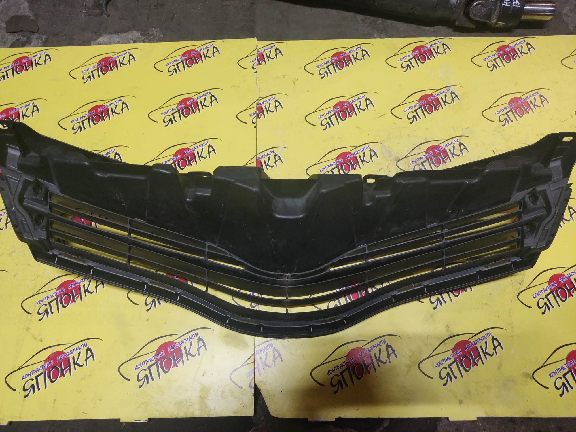 РЕШЕТКА РАДИАТОРА/TOY/VITZ/YARIS/NSP130/KSP130/NCP130/NCP131/NSP135/1 МОДЕЛЬ