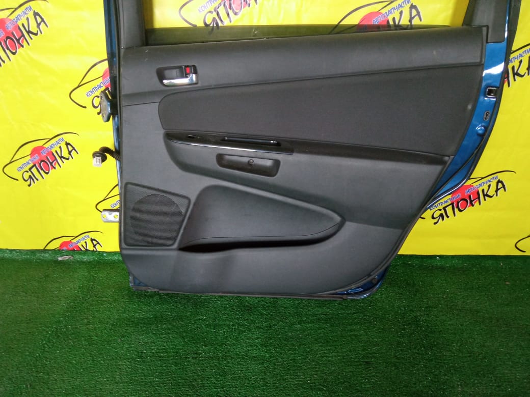 ДВЕРЬ БОКОВАЯ/TOY/WISH/ZNE10/B/R