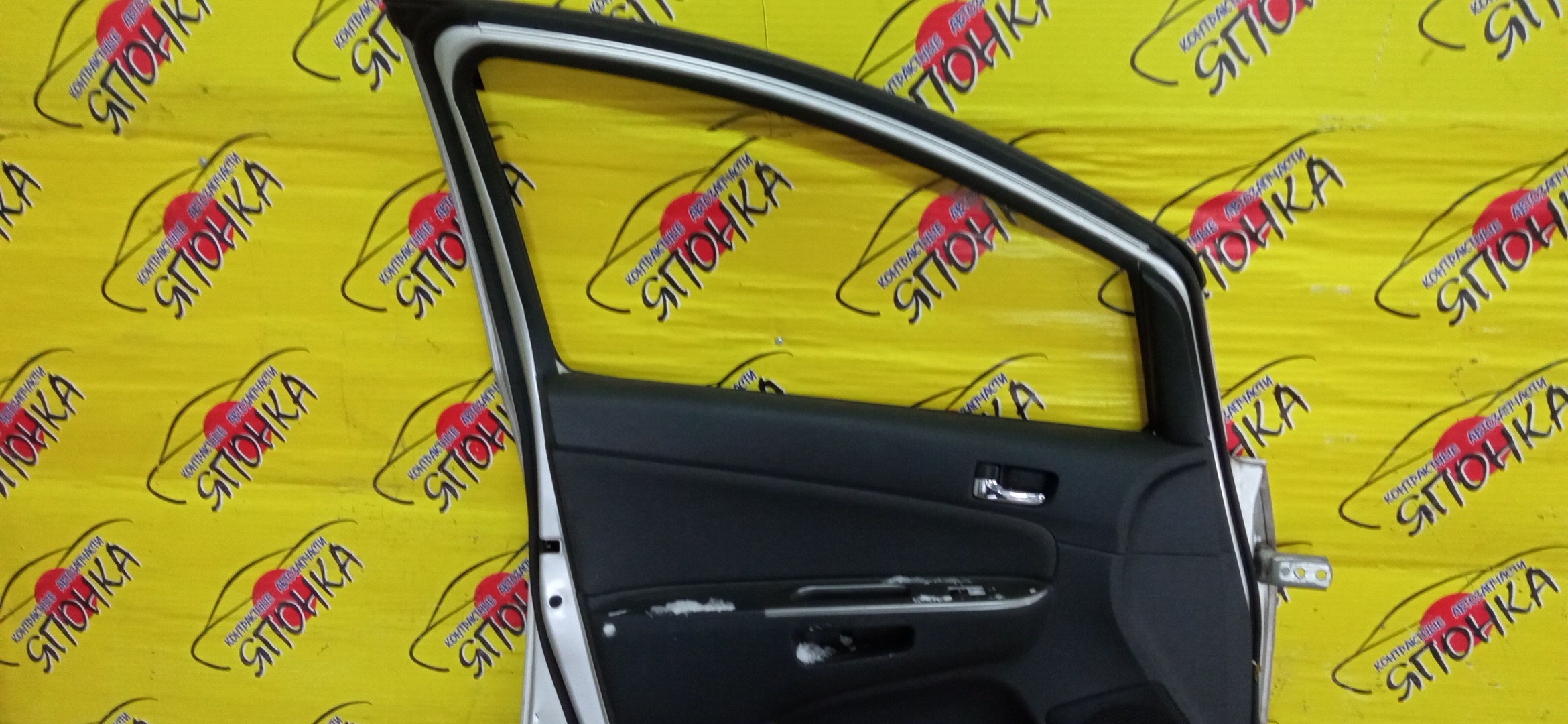 ДВЕРЬ БОКОВАЯ/TOY/WISH/ZNE10/F/L/УЦЕНКА