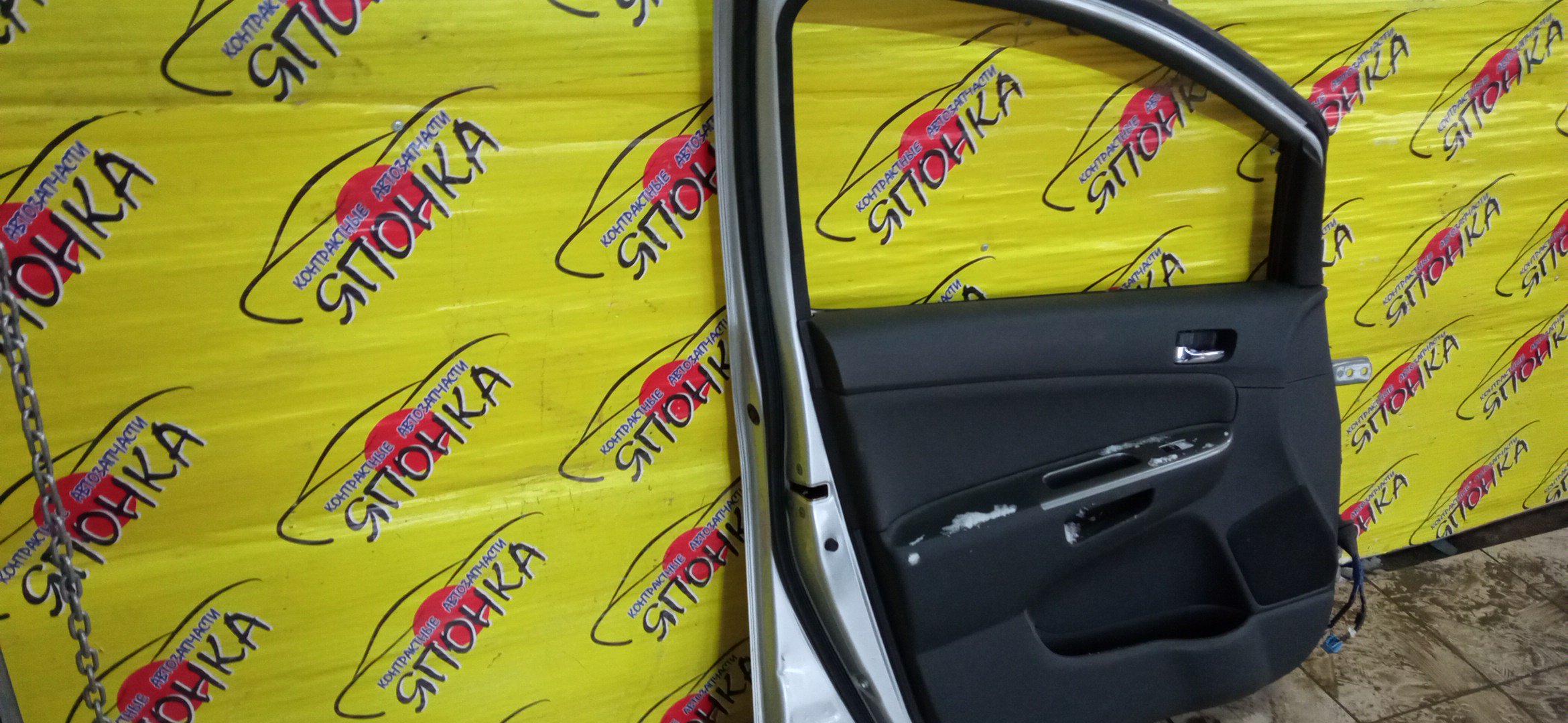 ДВЕРЬ БОКОВАЯ/TOY/WISH/ZNE10/F/L/УЦЕНКА