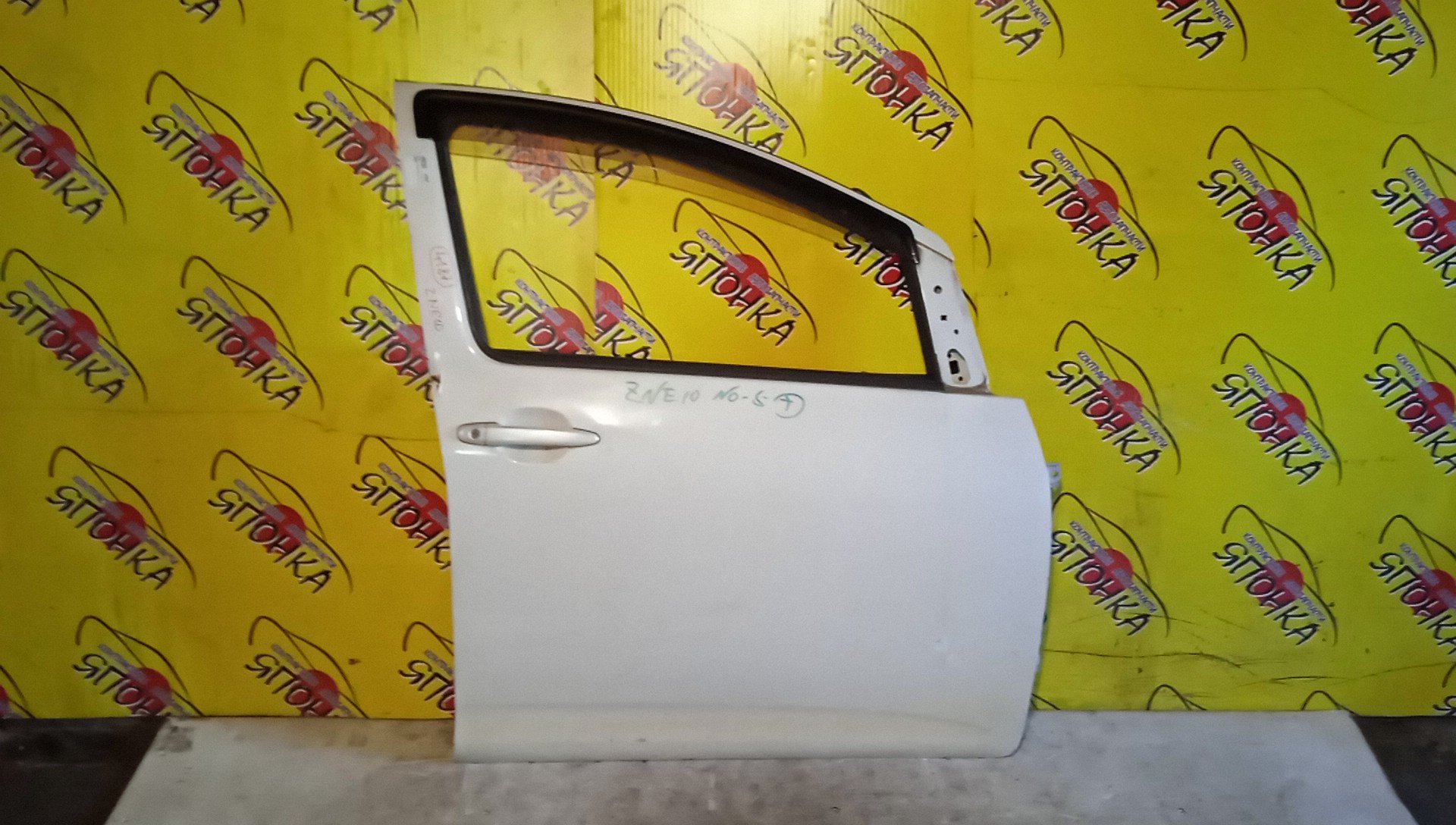 ДВЕРЬ БОКОВАЯ/TOY/WISH/ZNE10/F/R/УЦЕНКА