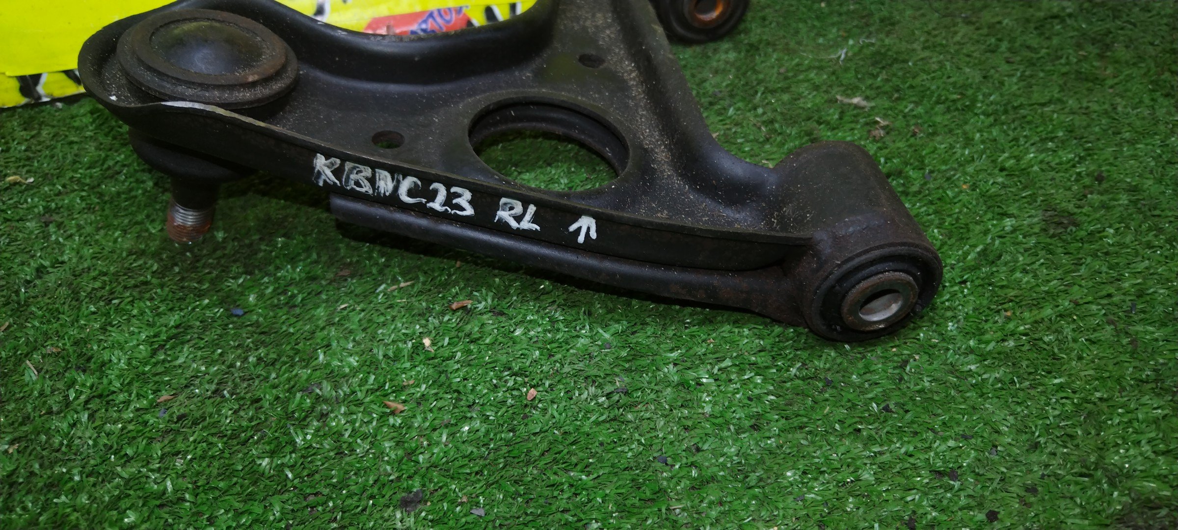 РЫЧАГ/NIS/SERENA/KAJC23/KBC23/KBCC23/KBNC23/KVC23/KVJC23/KVNC23/UP/ЖЕЛЕЗНЫЙ/B/L