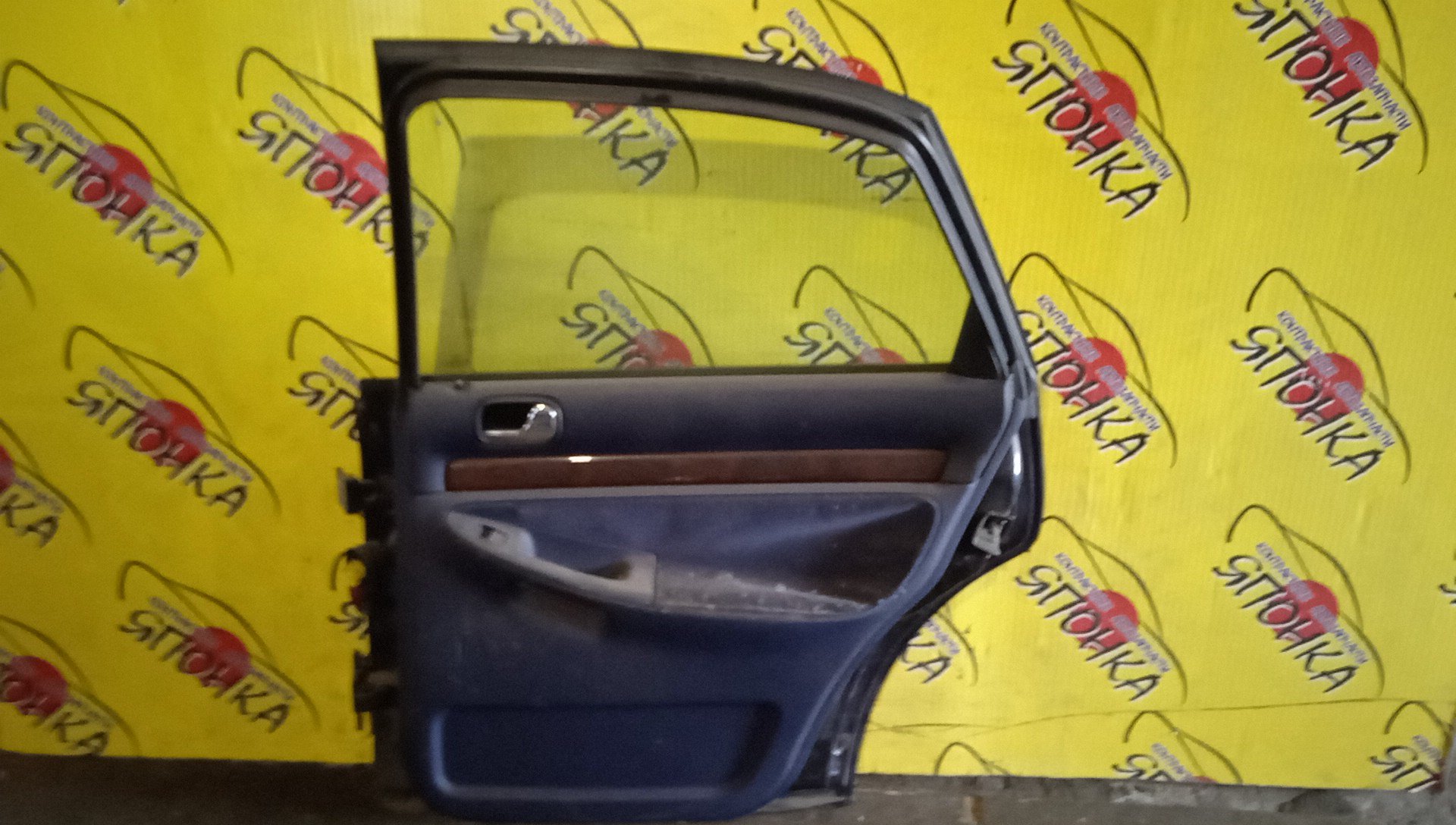 ДВЕРЬ БОКОВАЯ/AUDI/A4/B5/B/R