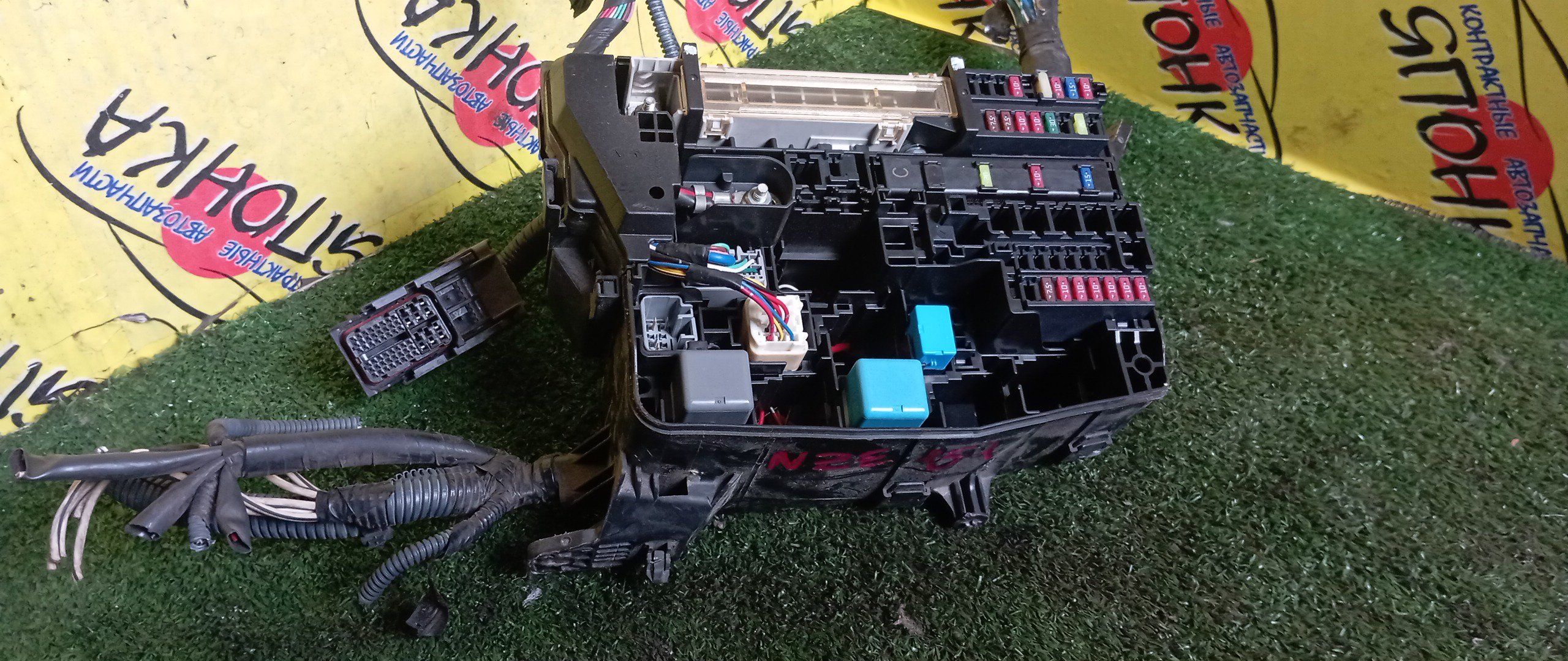 БЛОК ПРЕДОХРАНИТЕЛЕЙ ПОД КАПОТ/TOY/AURIS/COROLLA/COROLLA RUMION/NZE151N/ZRE152/ZRE152H/ZRE154H/1NZ-FE/2ZR-FE