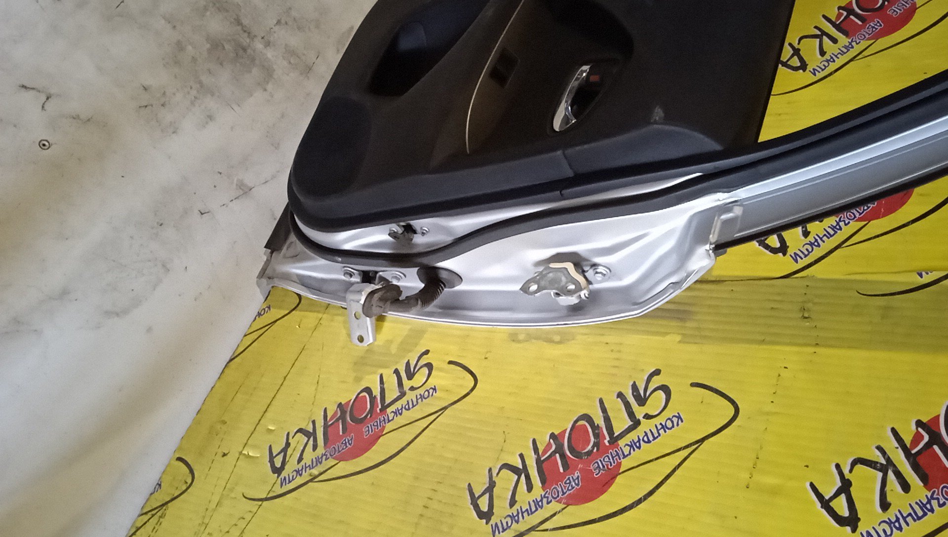 ДВЕРЬ БОКОВАЯ/TOY/AVENSIS/ADT271/AZT270/WWT271/ZRT271/ZRT270/WWT270/ADT270/ZRT272/B/L/WAGON