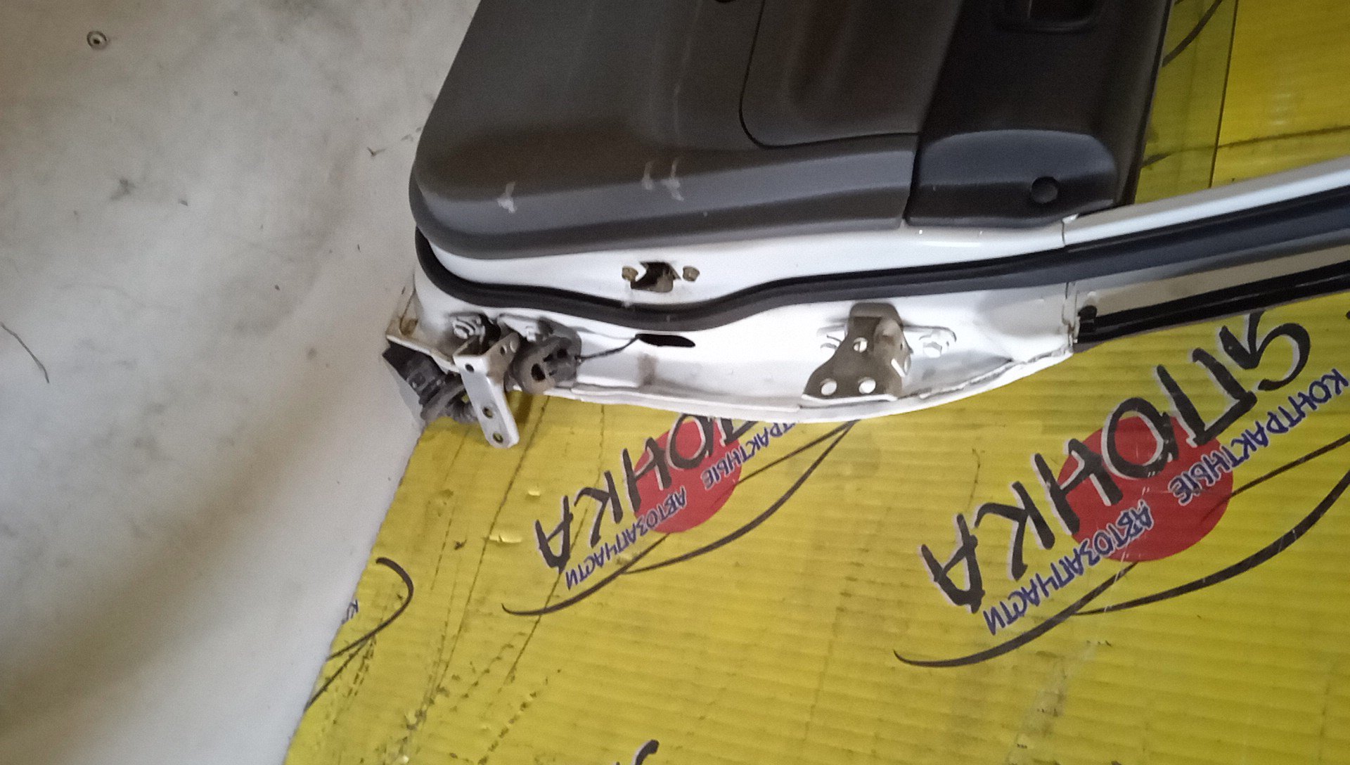 ДВЕРЬ БОКОВАЯ/MMC/LANCER CARGO/CS2V/B/L