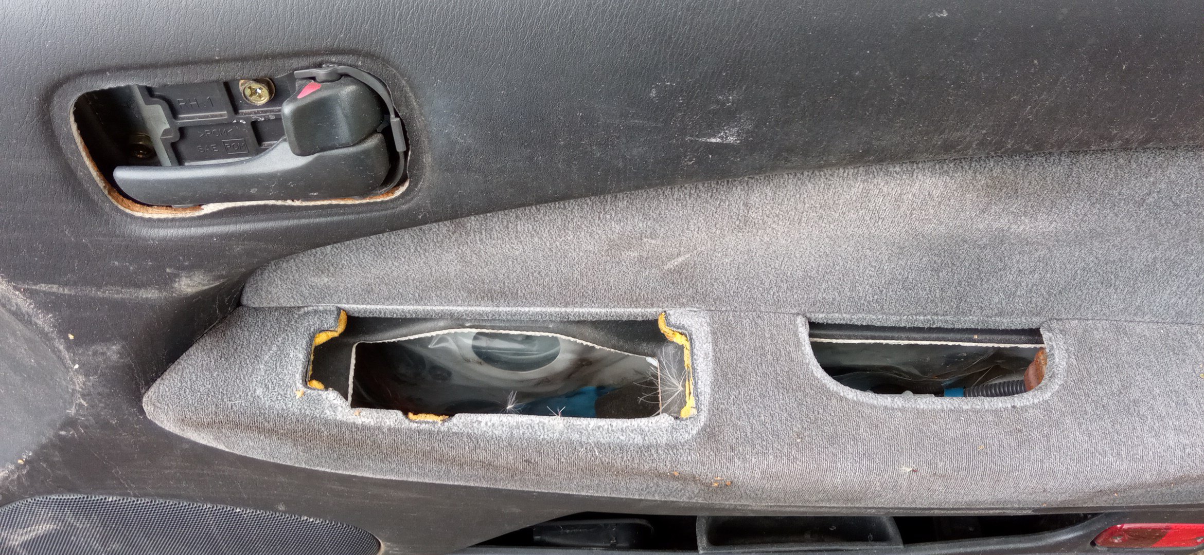 ДВЕРЬ БОКОВАЯ/NIS/CEFIRO/CEFIRO WAGON/A32/WA32/F/R