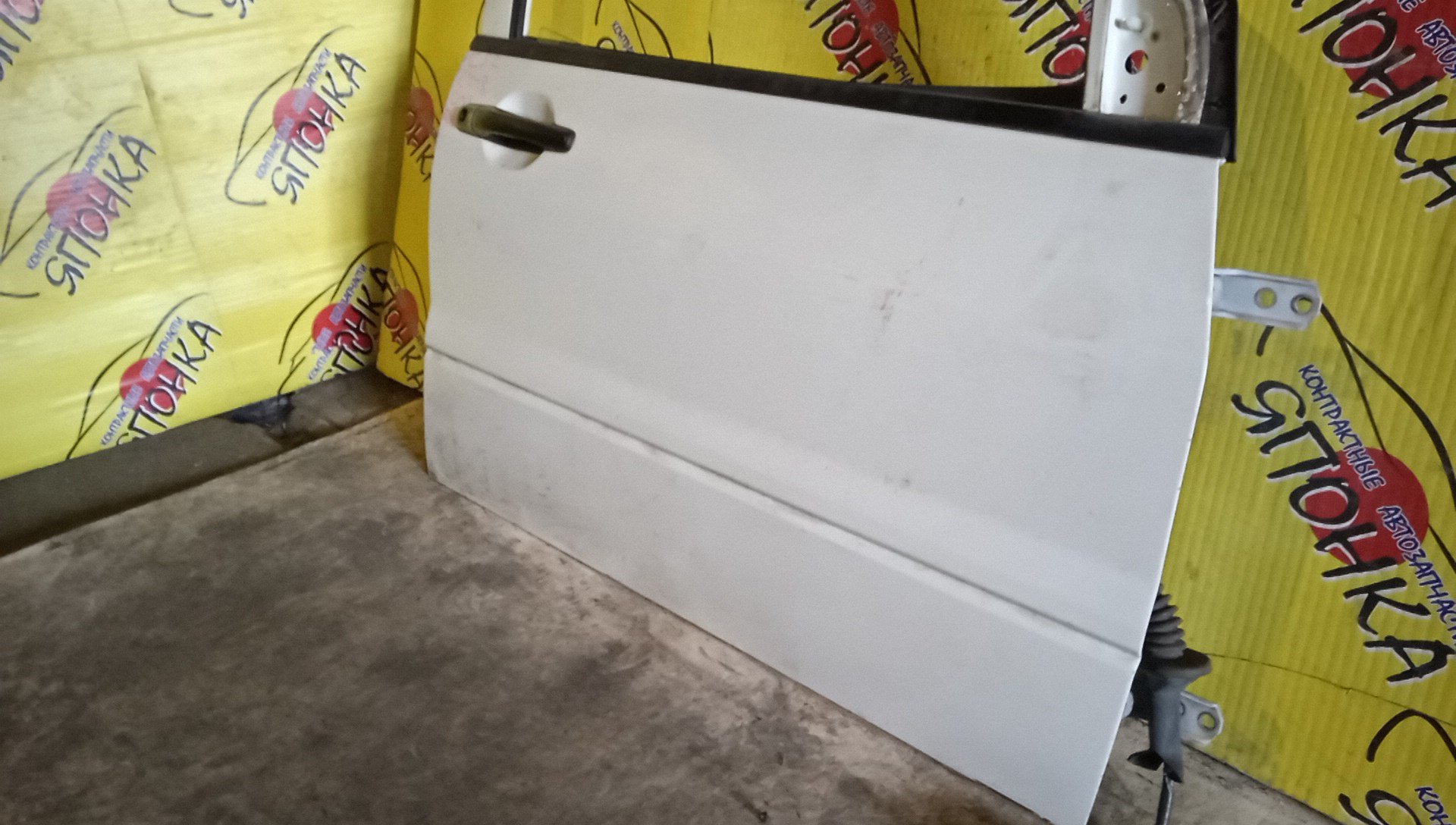 ДВЕРЬ БОКОВАЯ/MMC/LANCER 9/LANCER CEDIA/LANCER CEDIA WAGON/LANCER WAGON/LANCER CARGO/CS1A/CS2A/CS2V/CS2W/CS3A/CS3W/CS5A/CS5W/CS6A/CS6W/CS7A/CS7W/CS9W/F/R