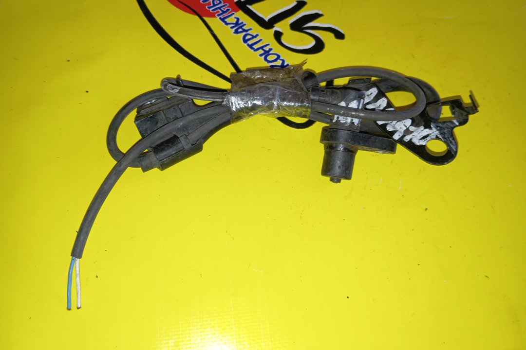 ДАТЧИК ABS/TOY/ISIS/ANM10/ZNM10/F/L/УЦЕНКА