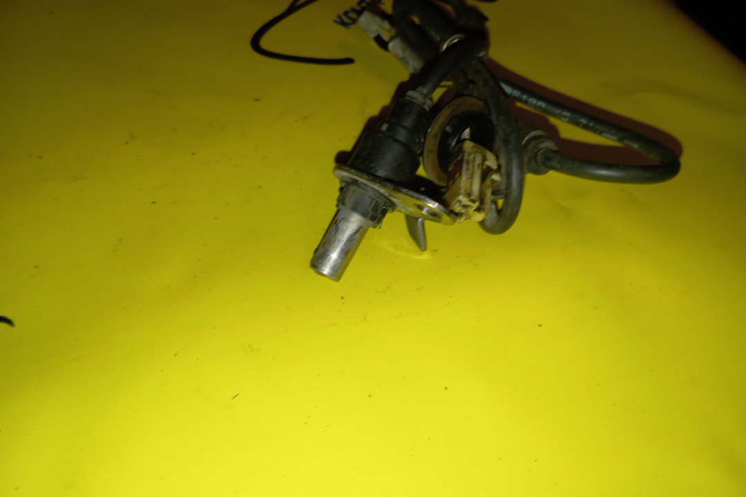 ДАТЧИК ABS/MAZ/RX-8/SE3P/B/R