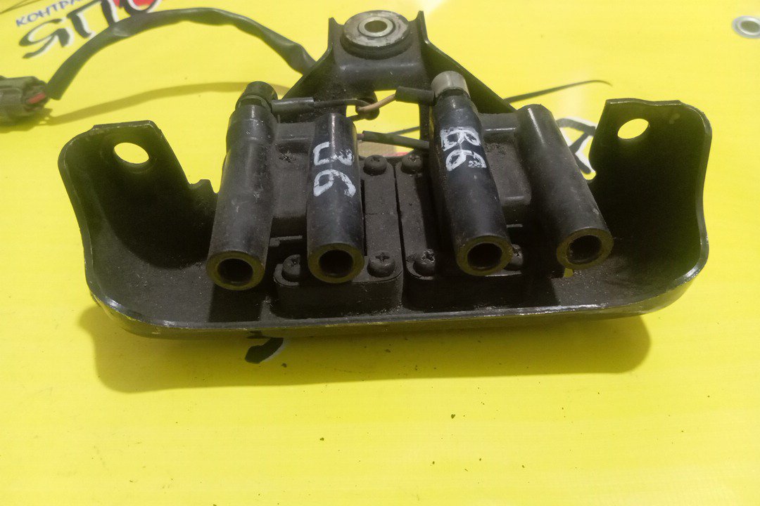 КАТУШКА ЗАЖИГАНИЯ/MAZ/B6/MX-5/H4T00176